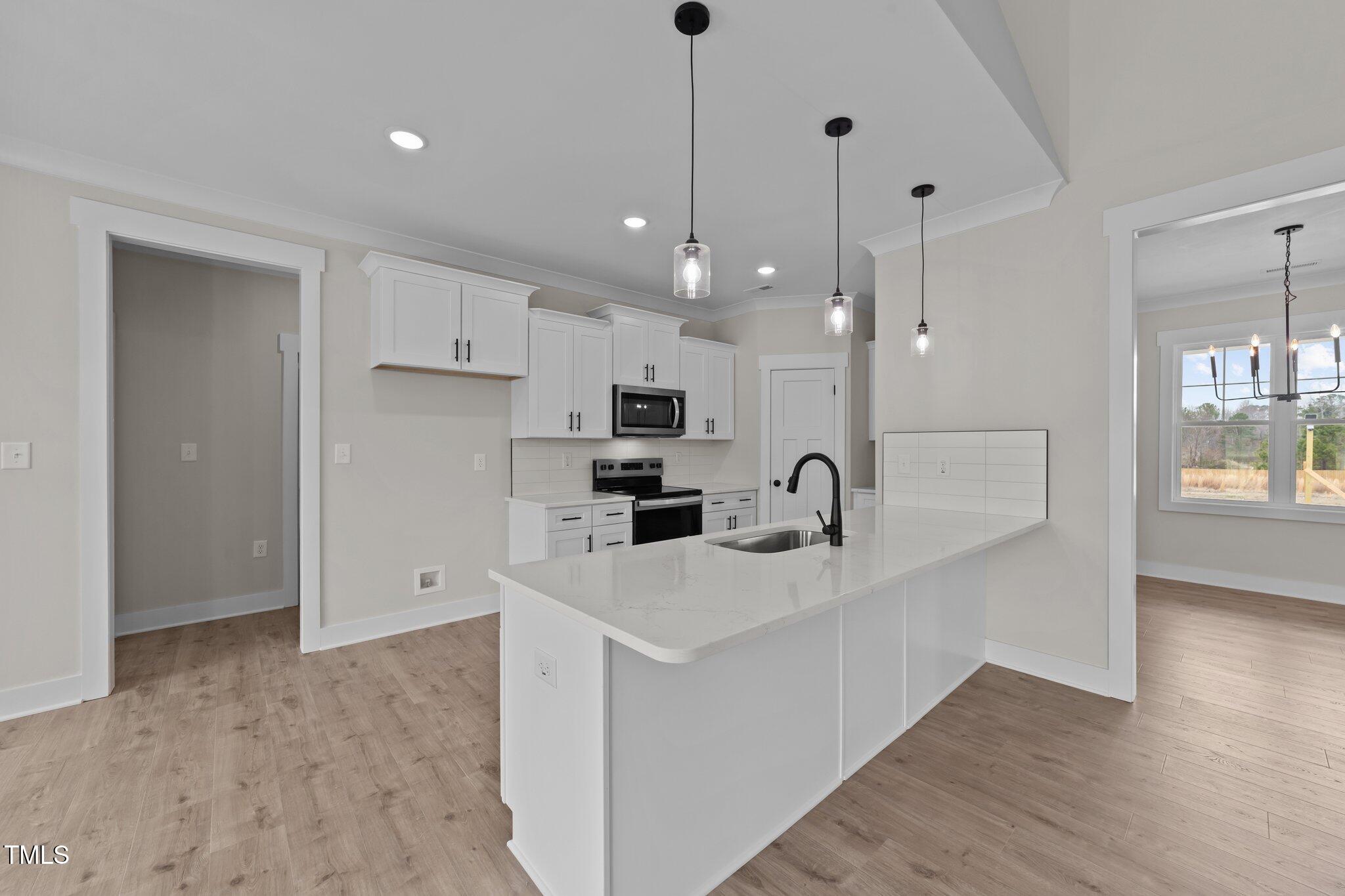 5569 Martys Court