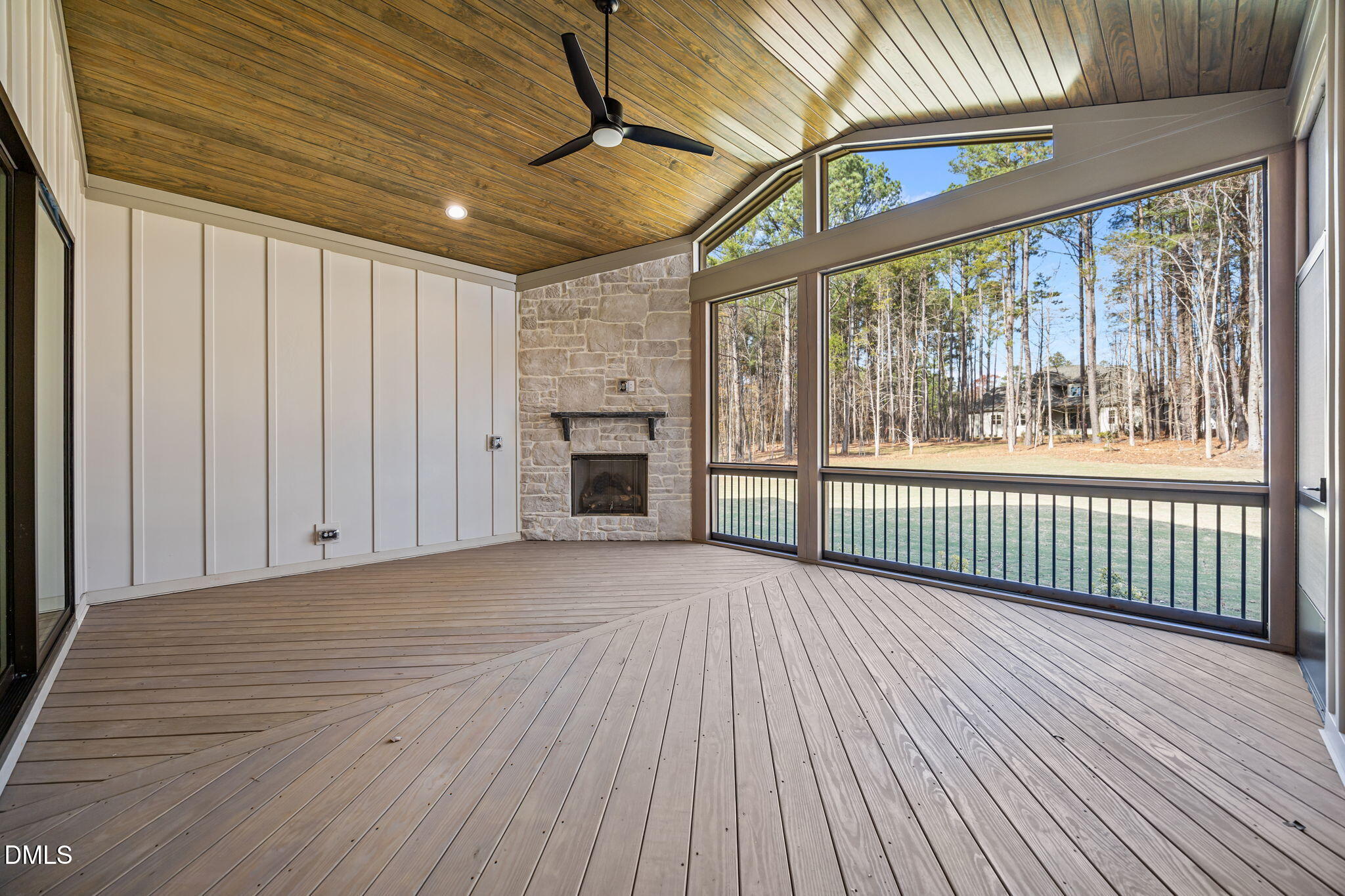 1117 Delilia Lane