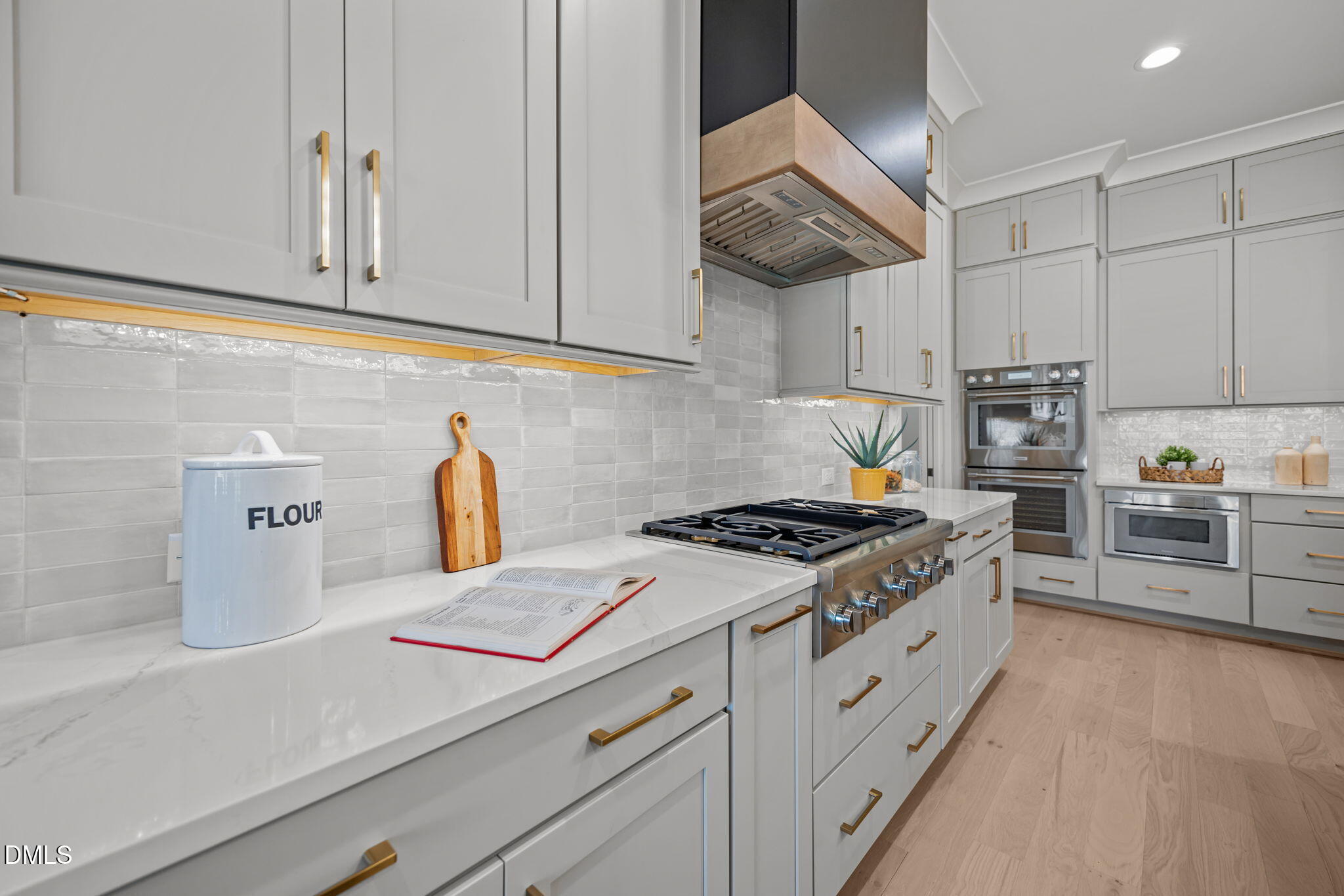 1117 Delilia Lane