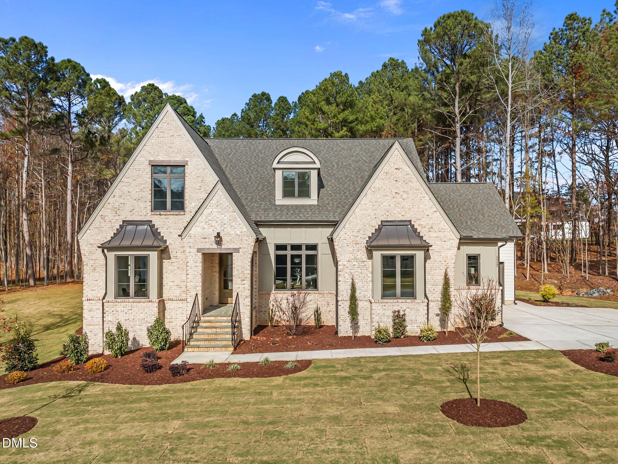 1117 Delilia Lane