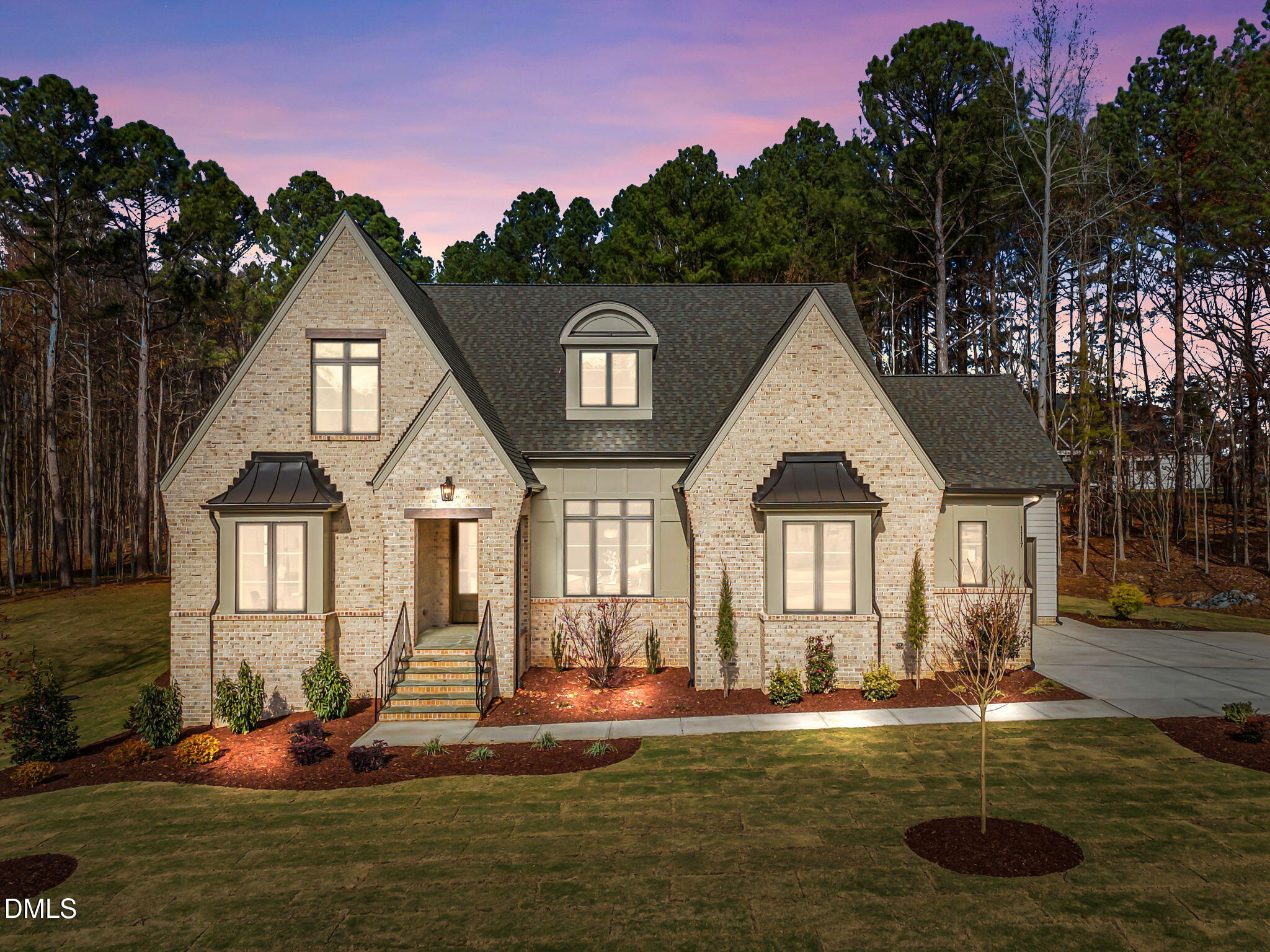 1117 Delilia Lane