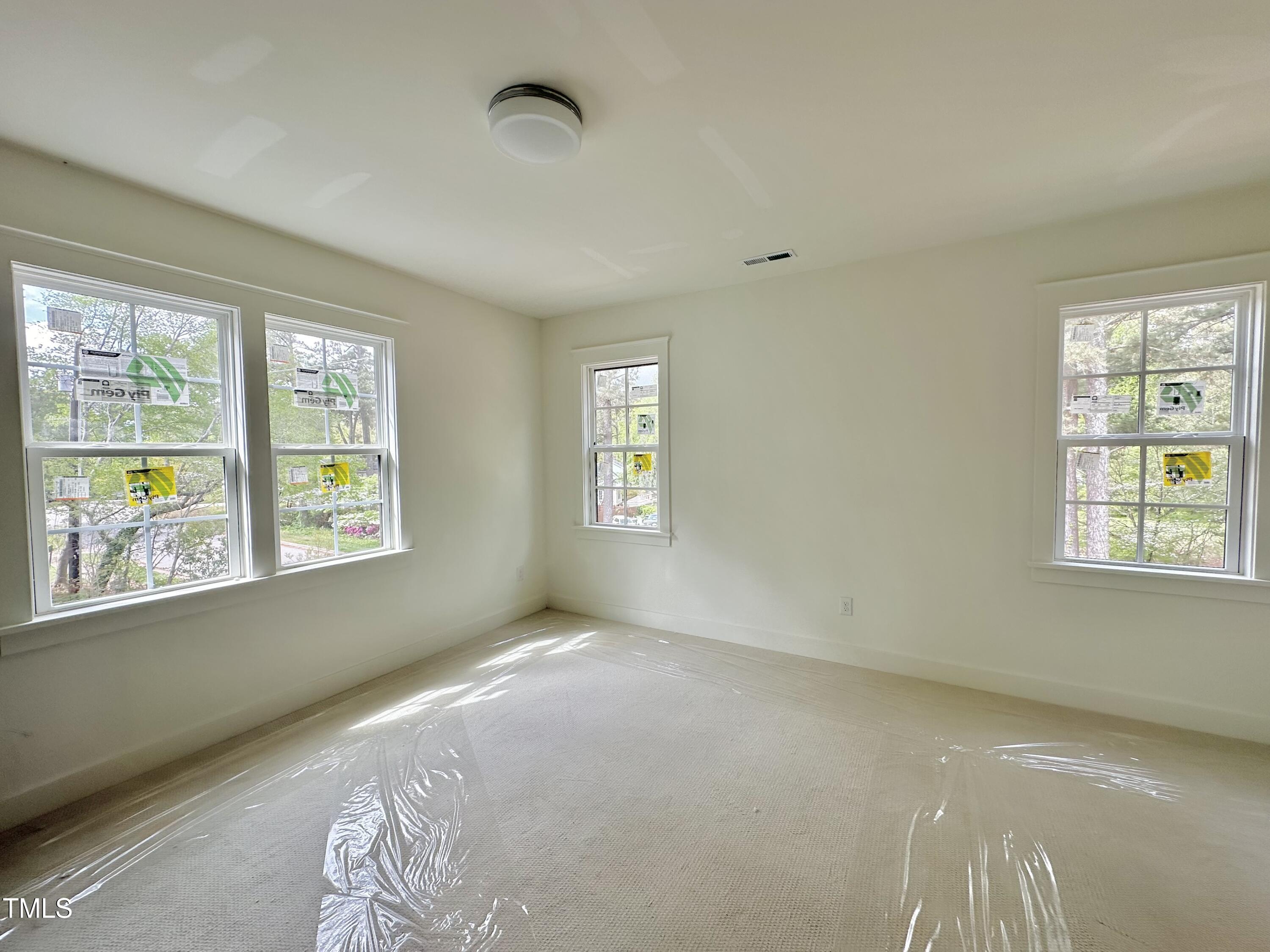1725 Burnette Garden Path