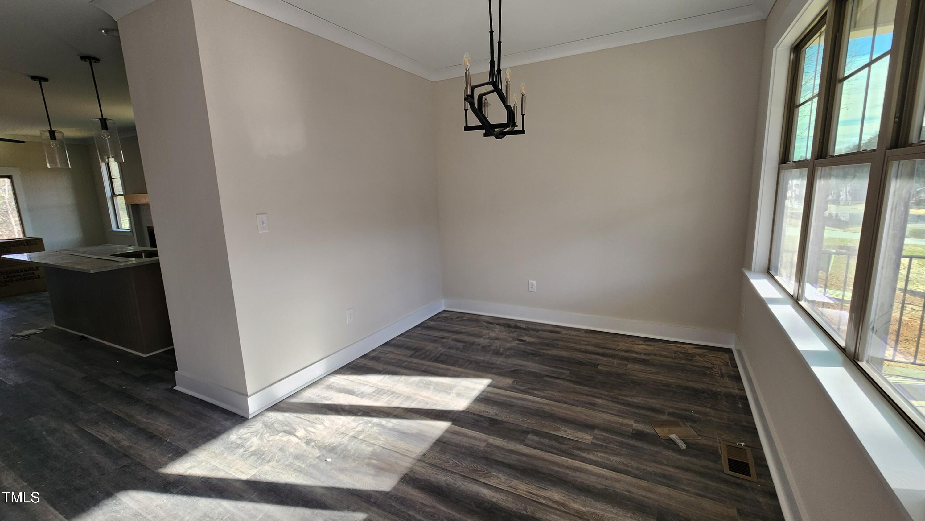 75 Leisure Lane