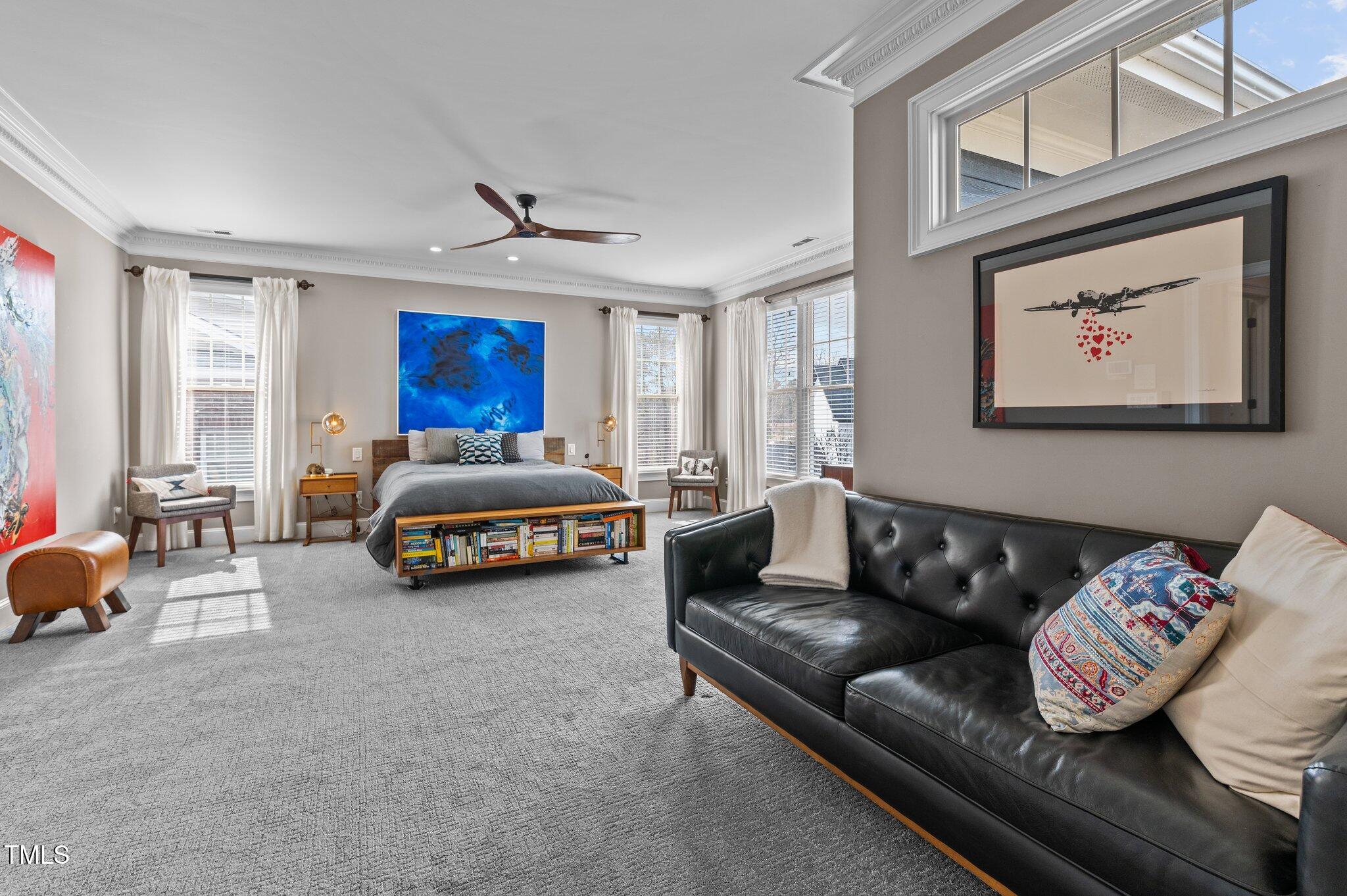 2800 Peachleaf Street