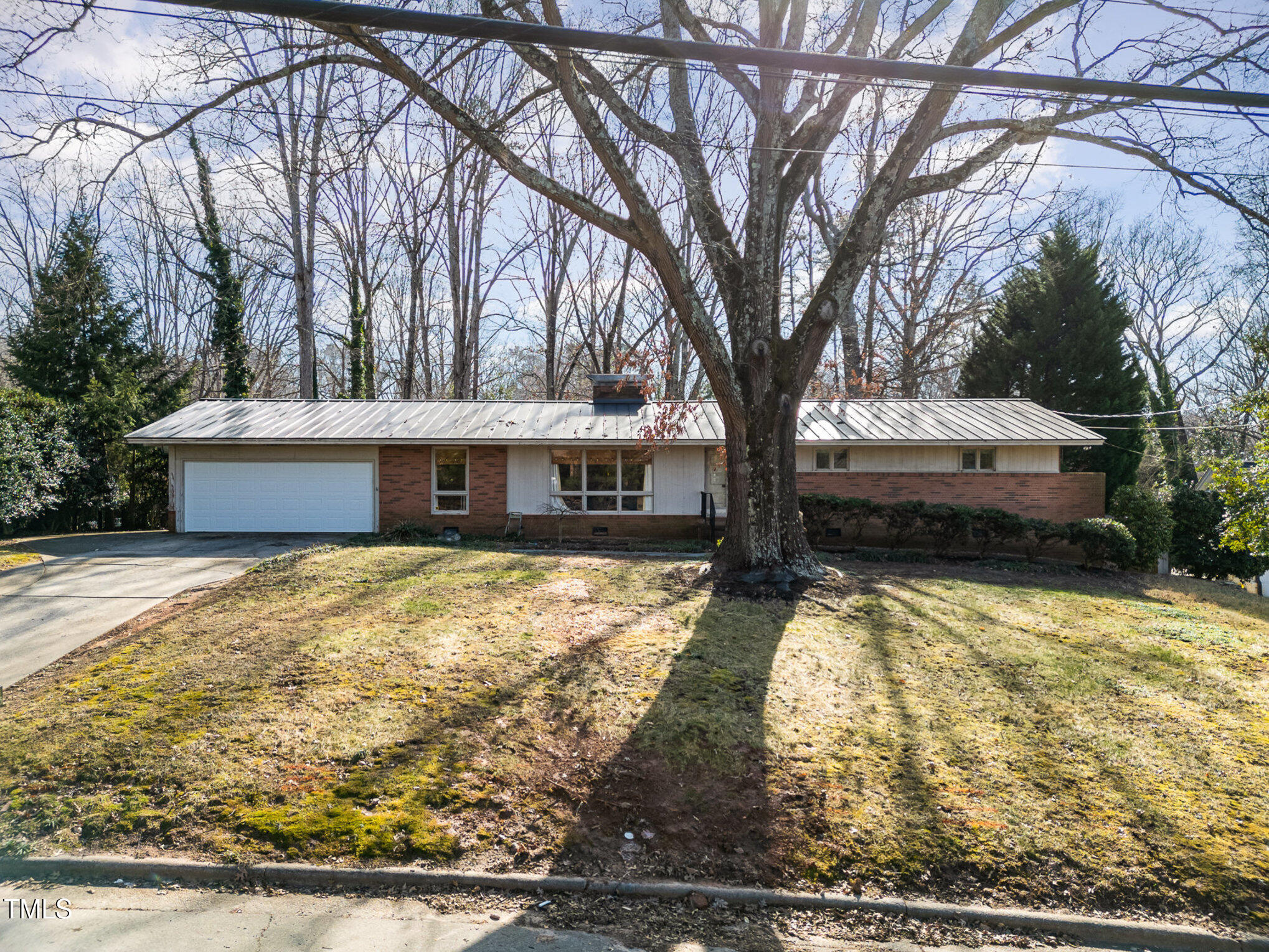 1205 Glen Eden Drive