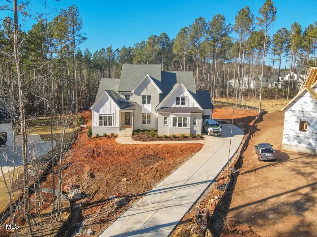 7825 Ailesbury Road