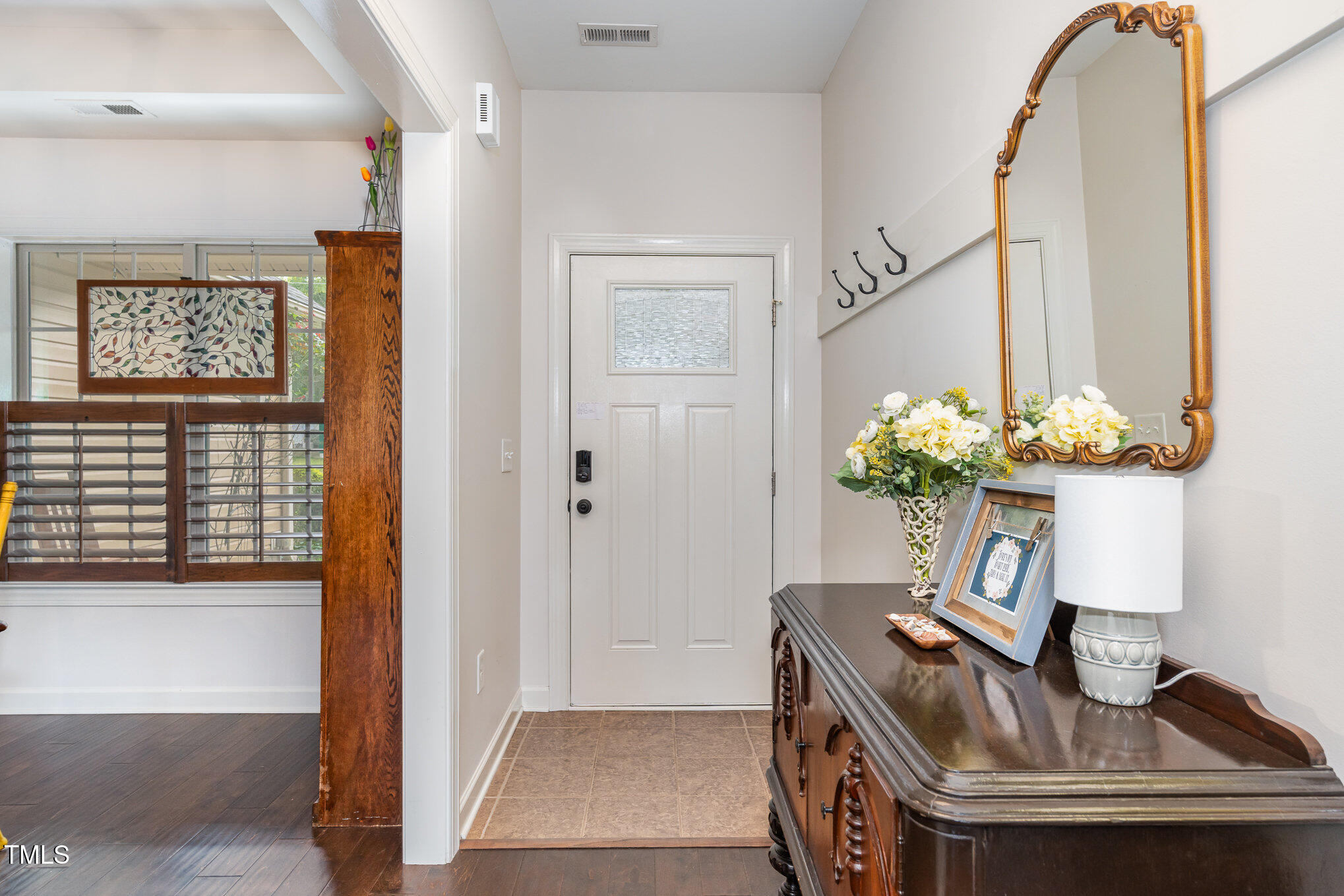 213 W Whitaker Street