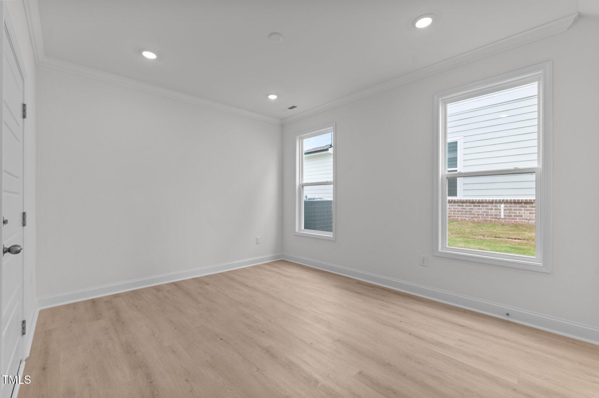 945 Alma Railway Drive # 559