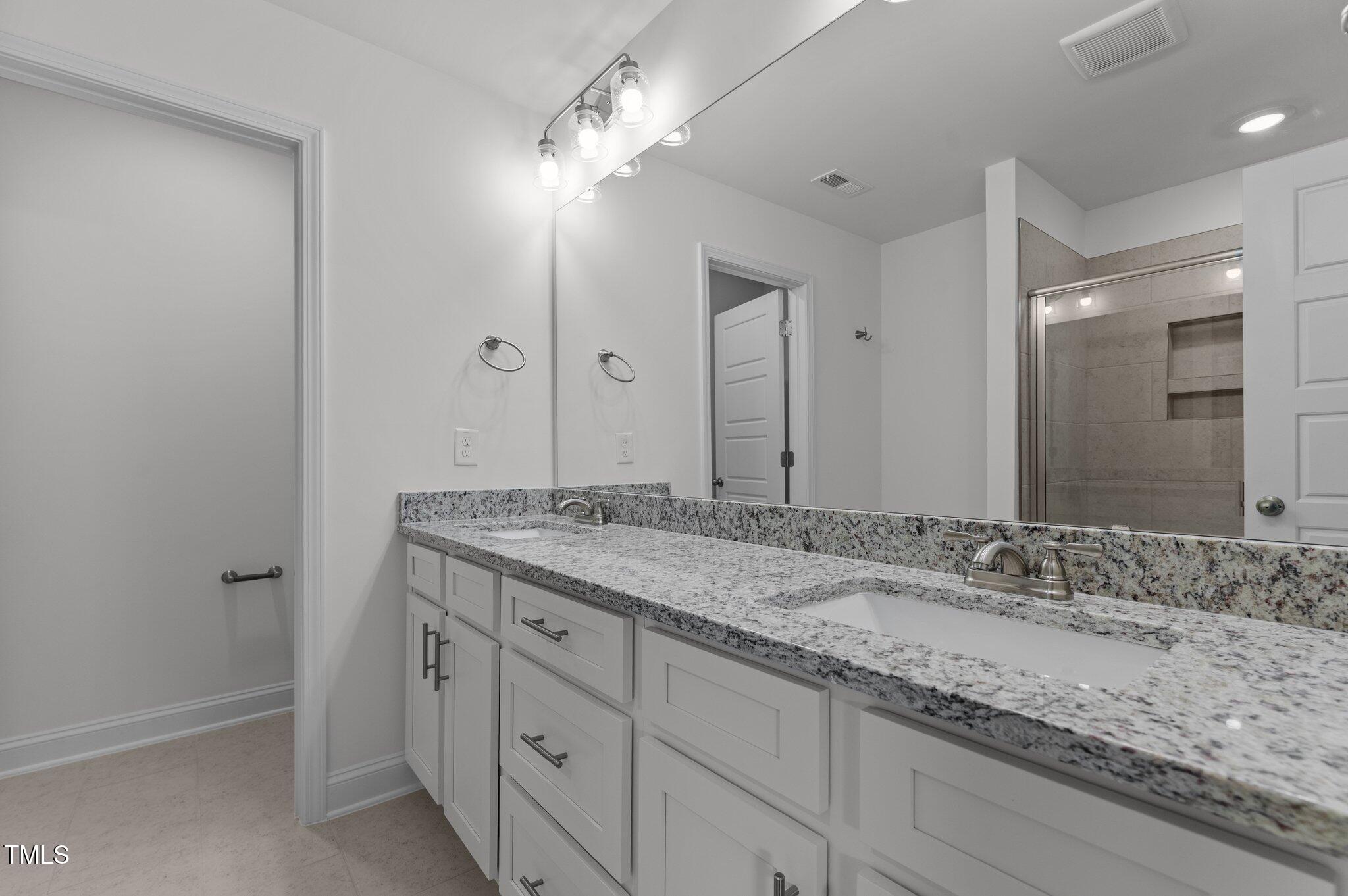 945 Alma Railway Drive # 559