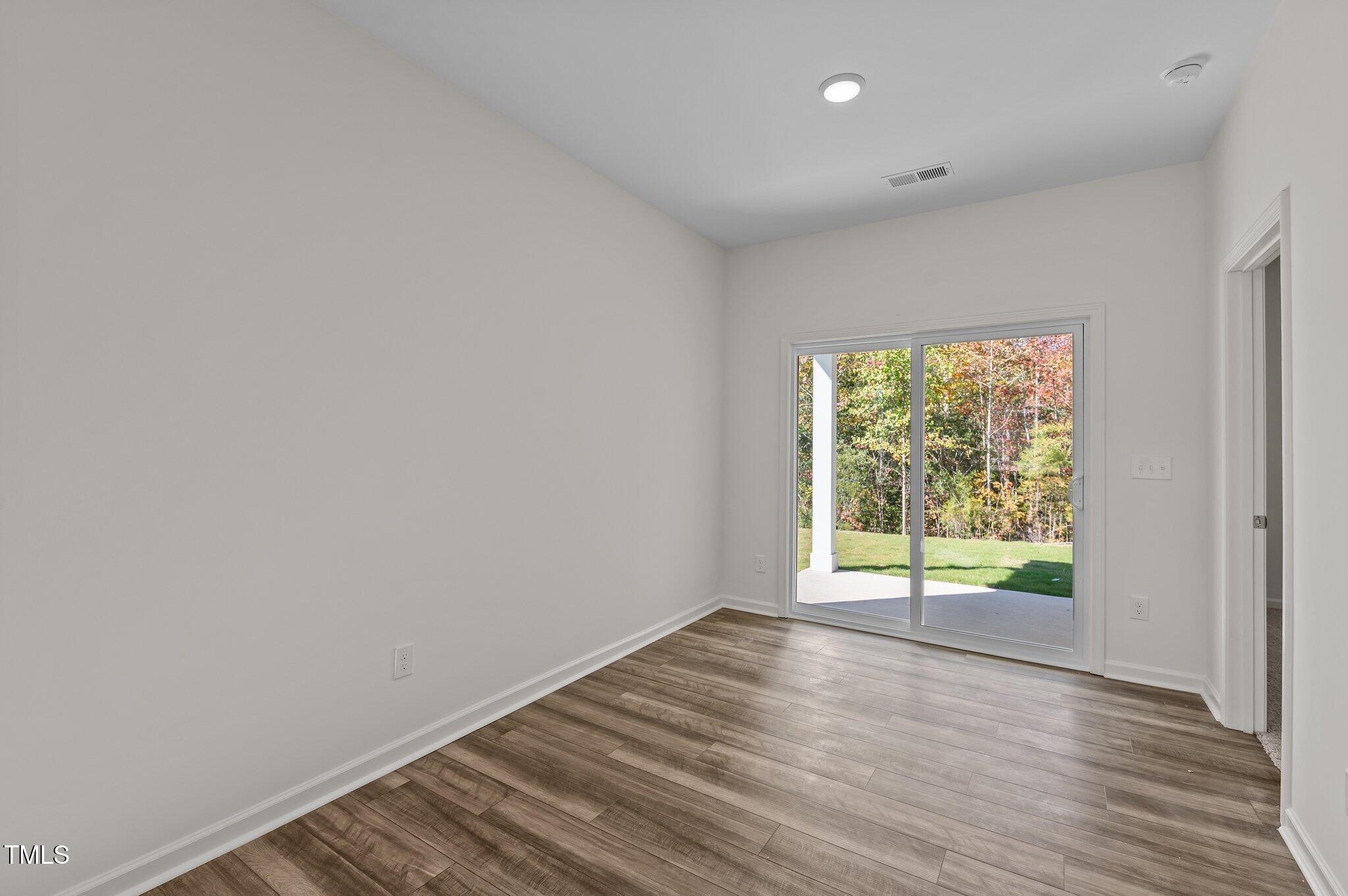 36 Rolling Banks Drive