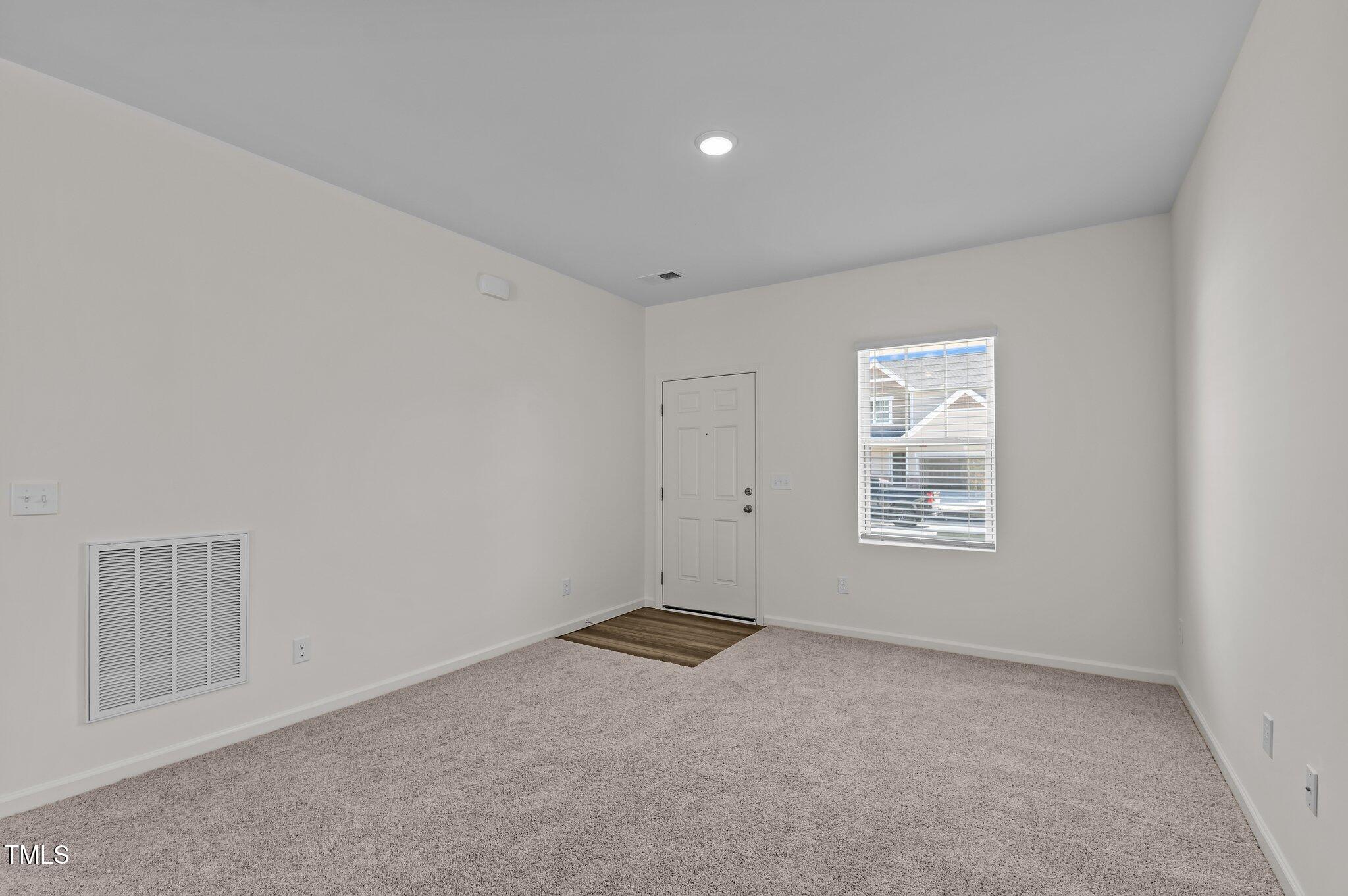 36 Rolling Banks Drive