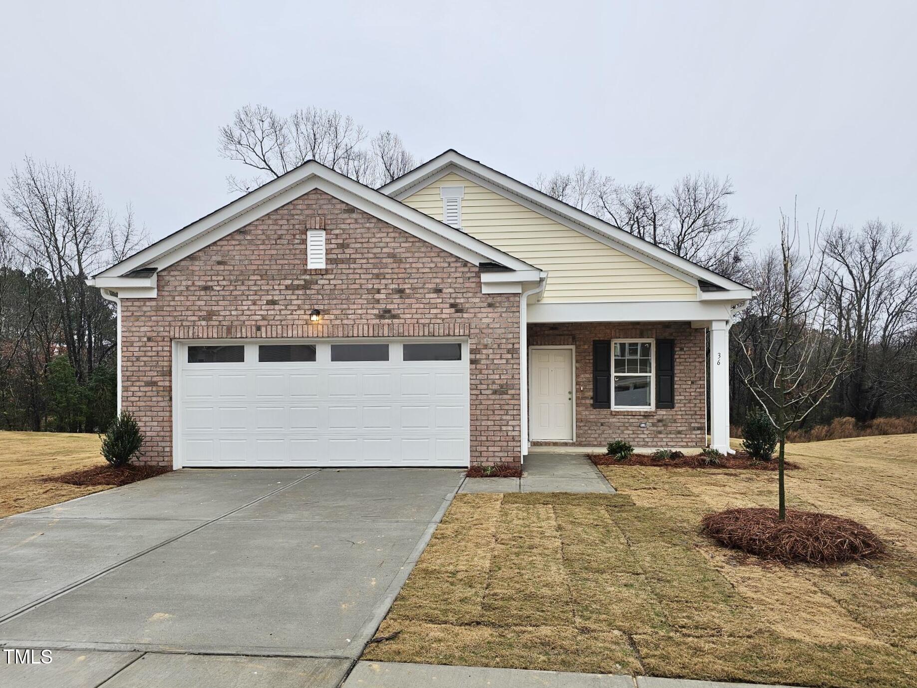 36 Rolling Banks Drive