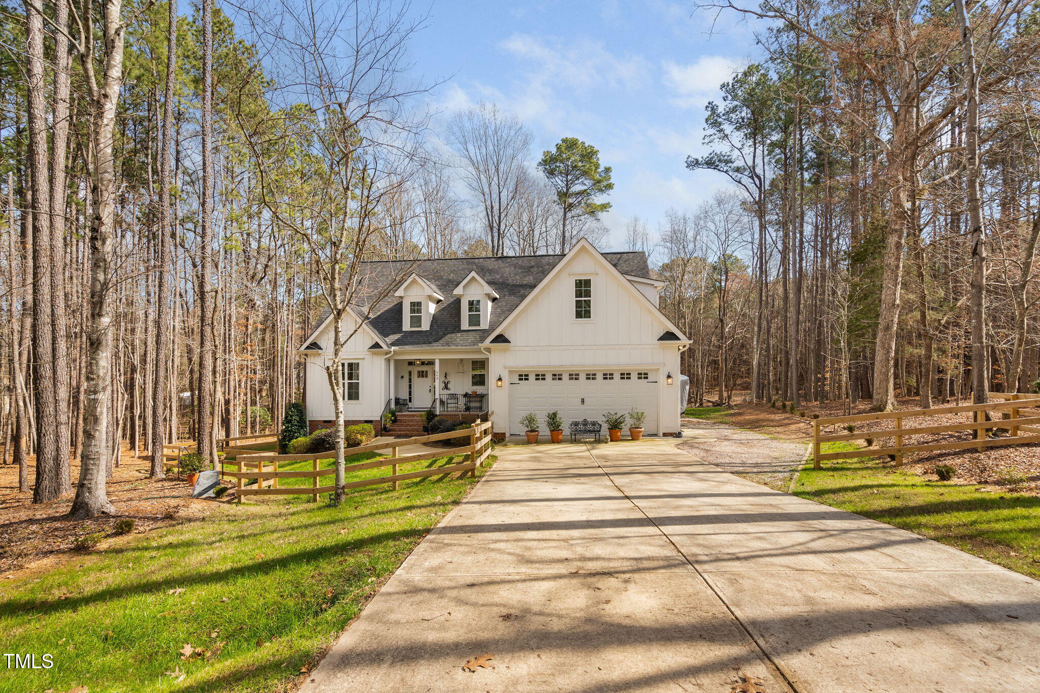 564 Woodbridge Court
