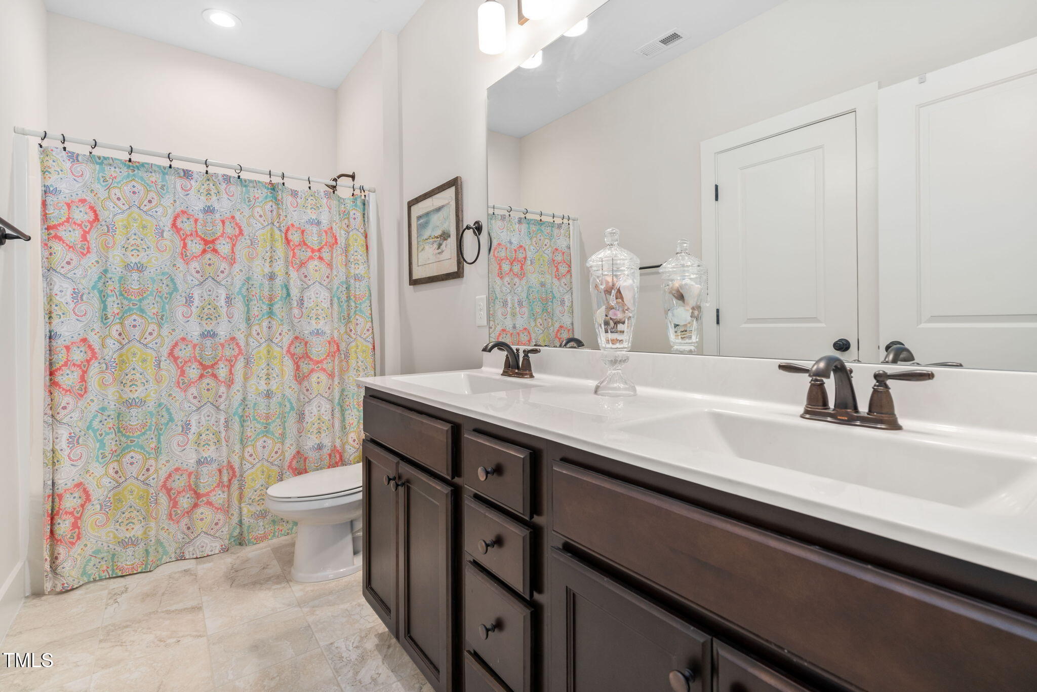 564 Woodbridge Court