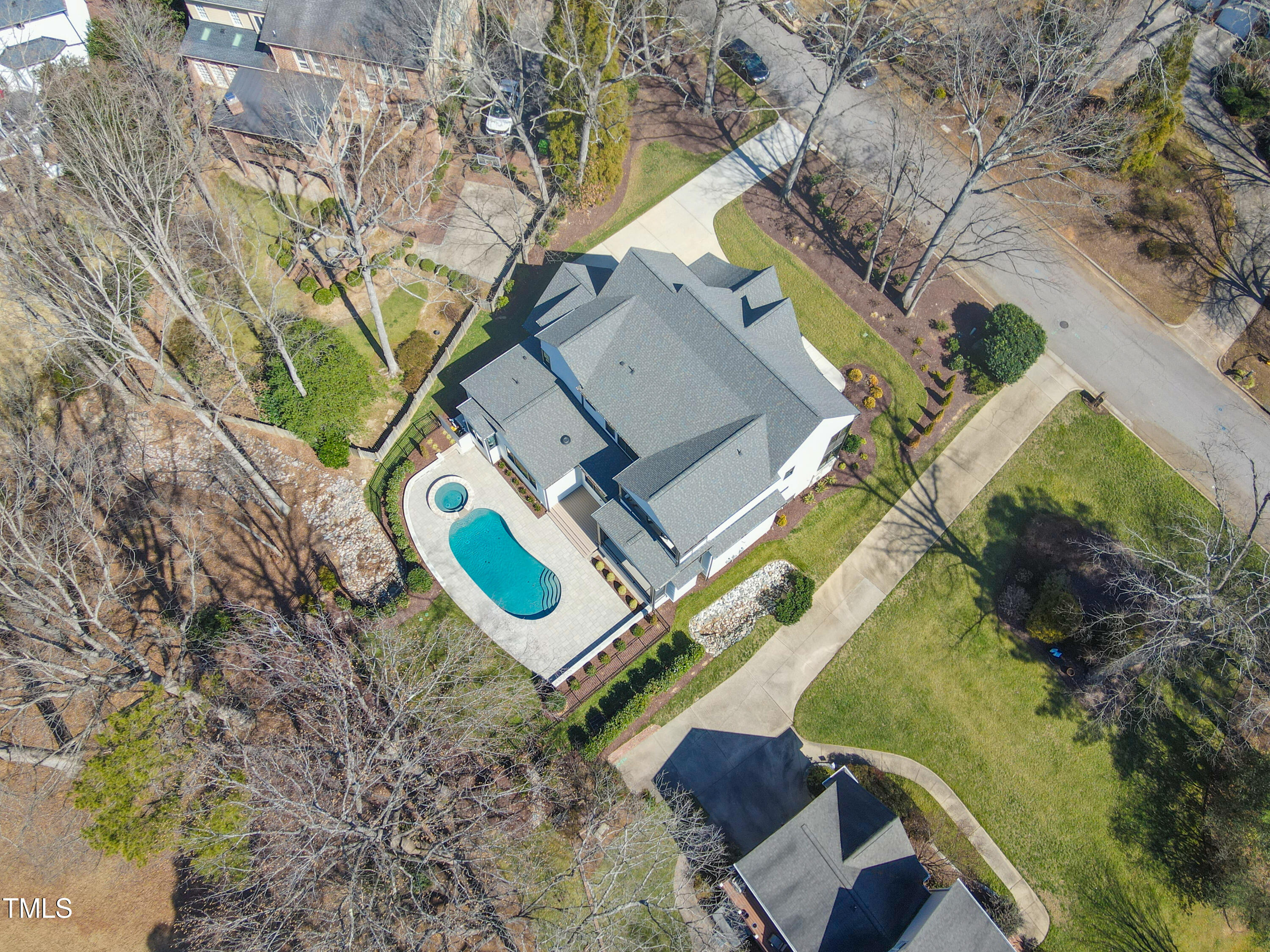 7621 Wingfoot Drive