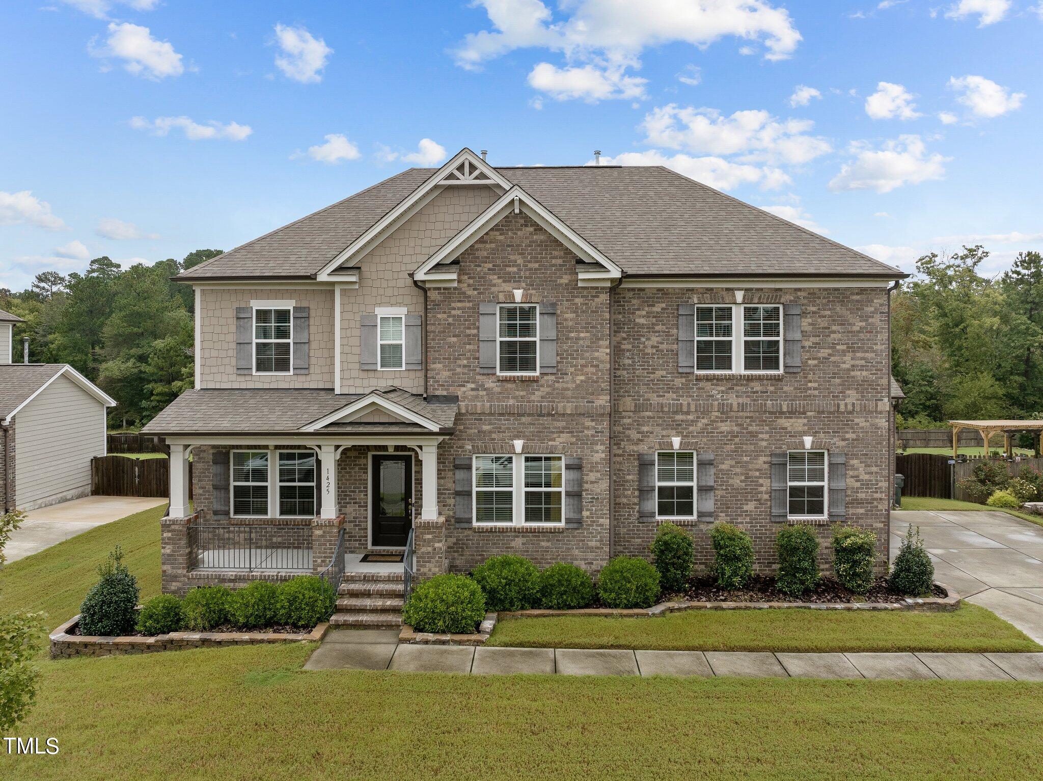 1425 Beaver Tan Court