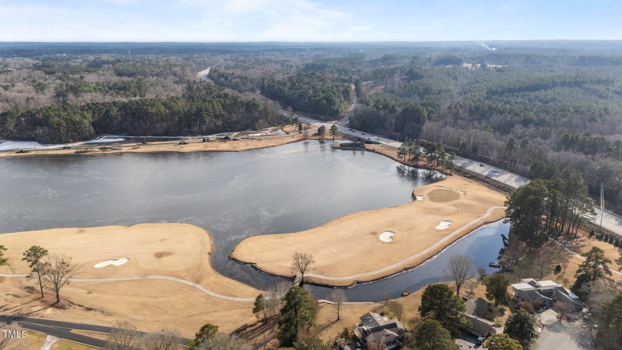 225 Lakeview Drive