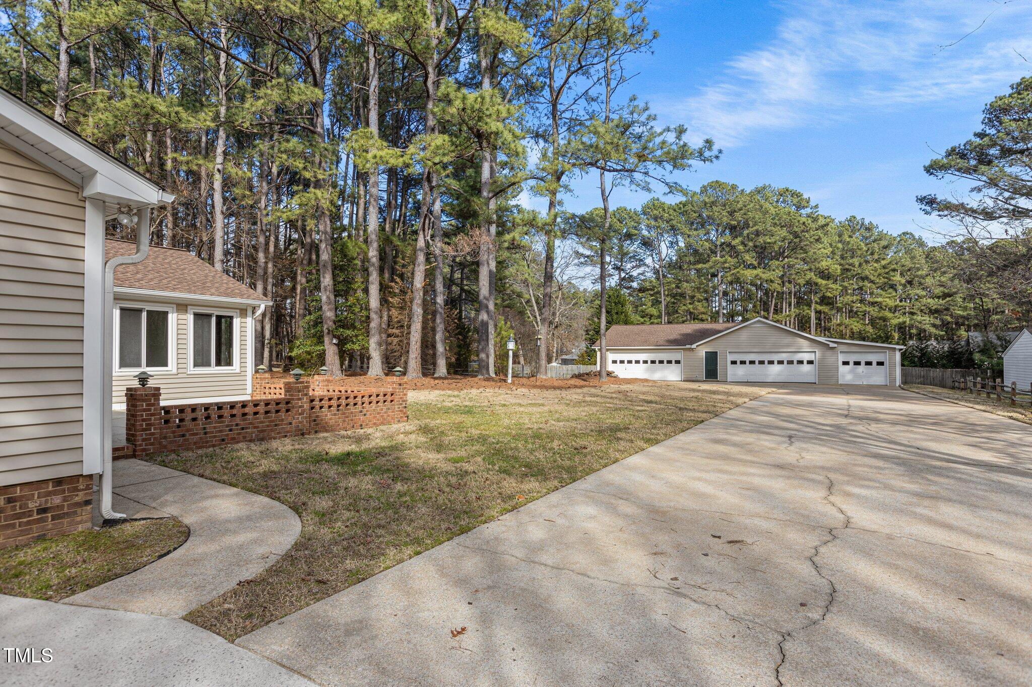 428 Seasons Drive