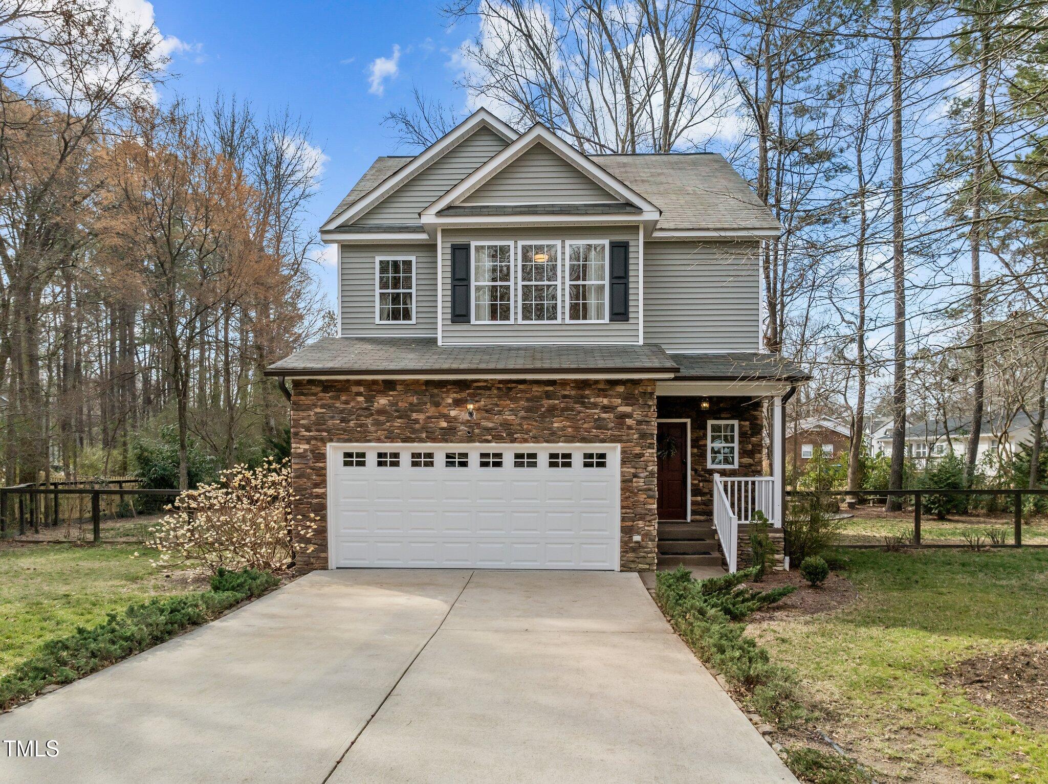 1404 Vanguard Place