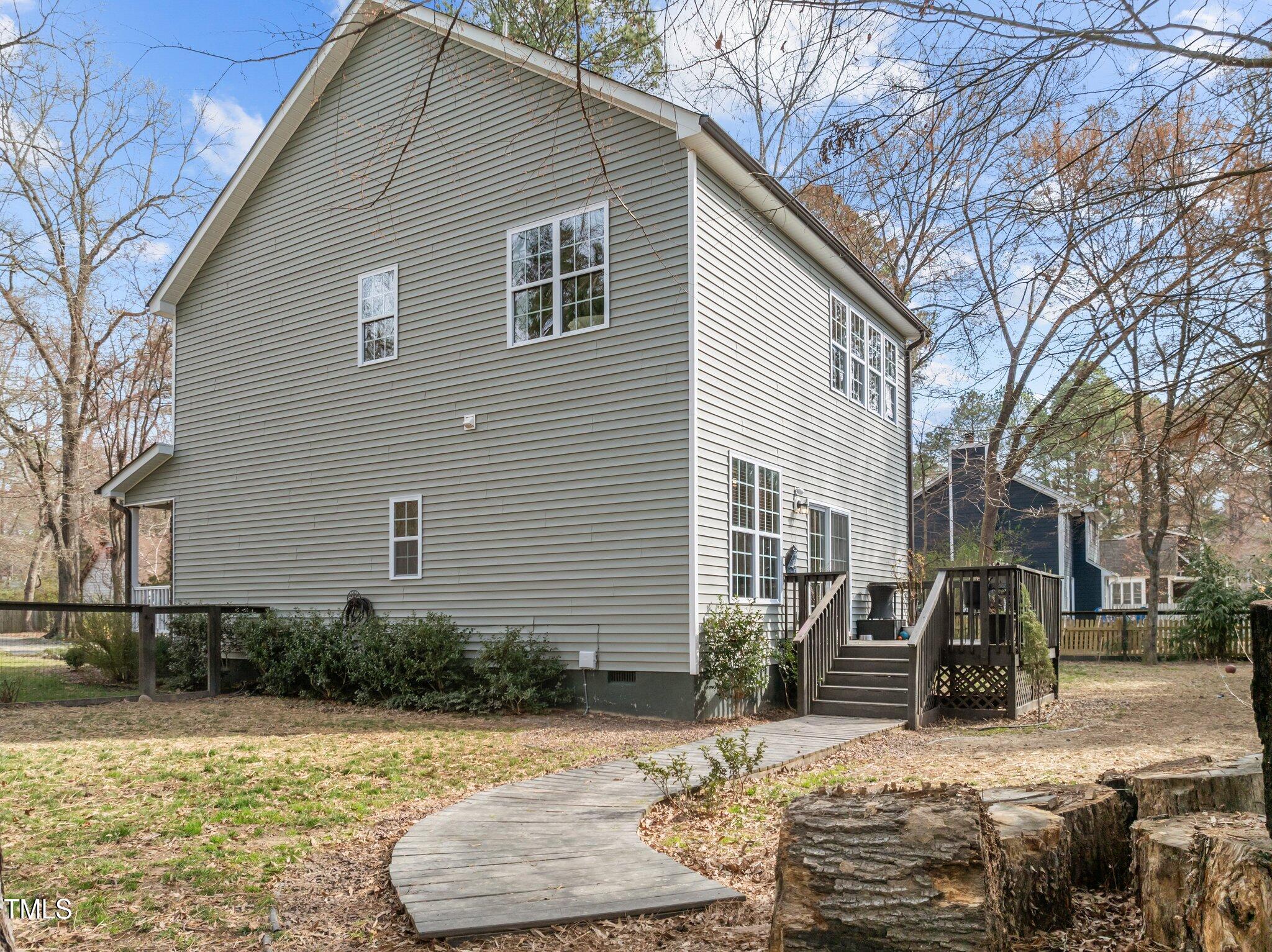 1404 Vanguard Place