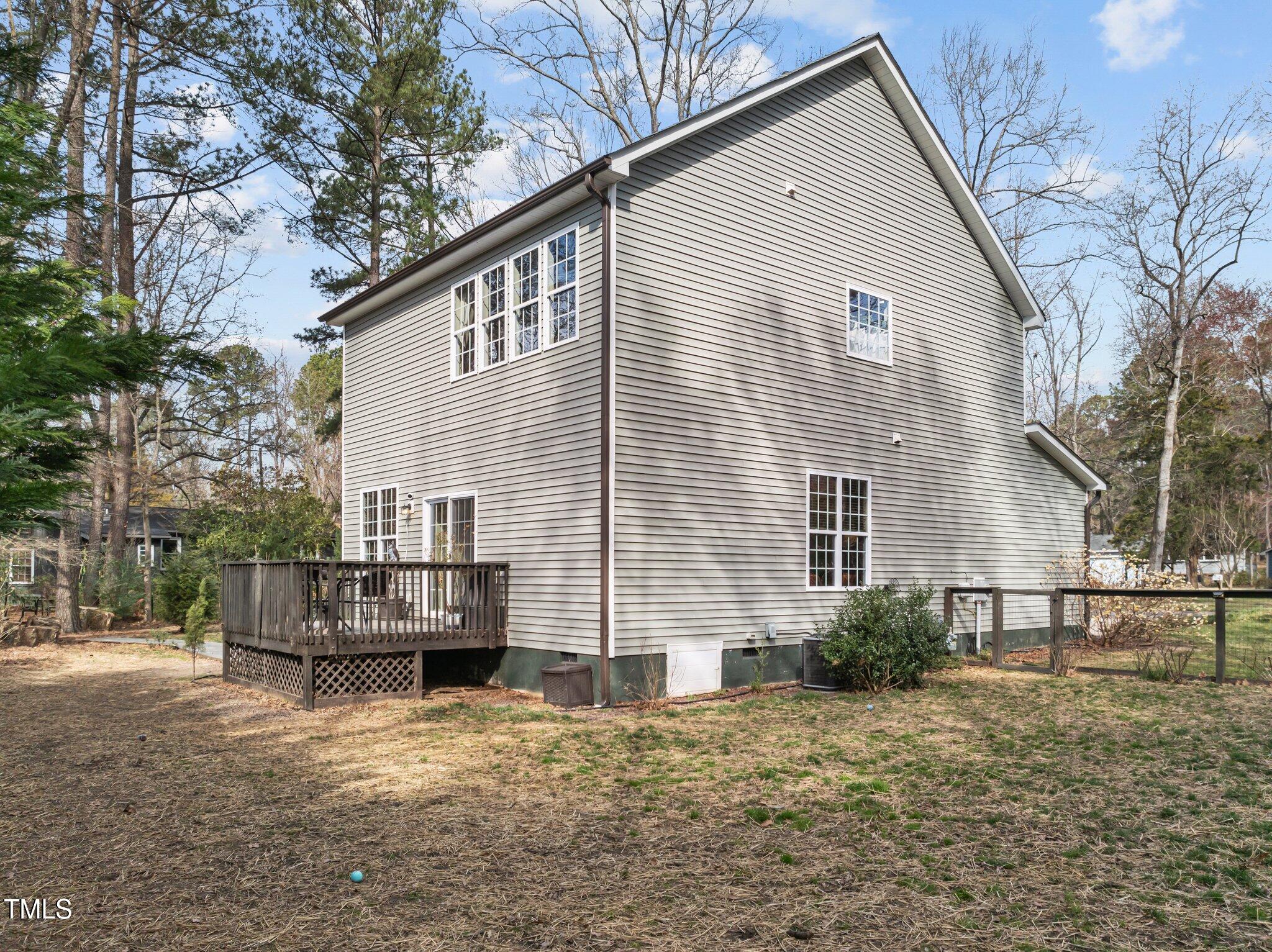 1404 Vanguard Place