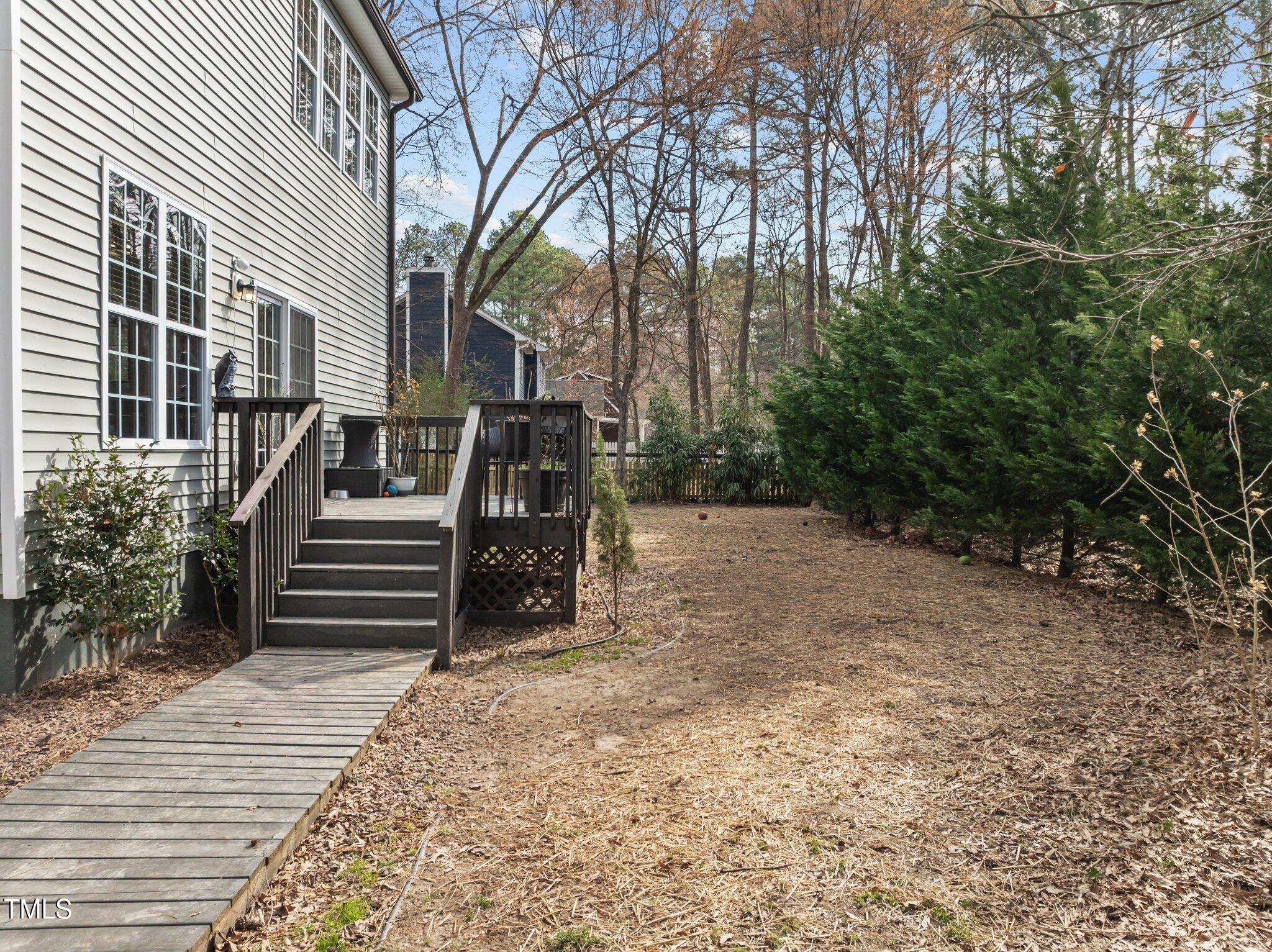1404 Vanguard Place