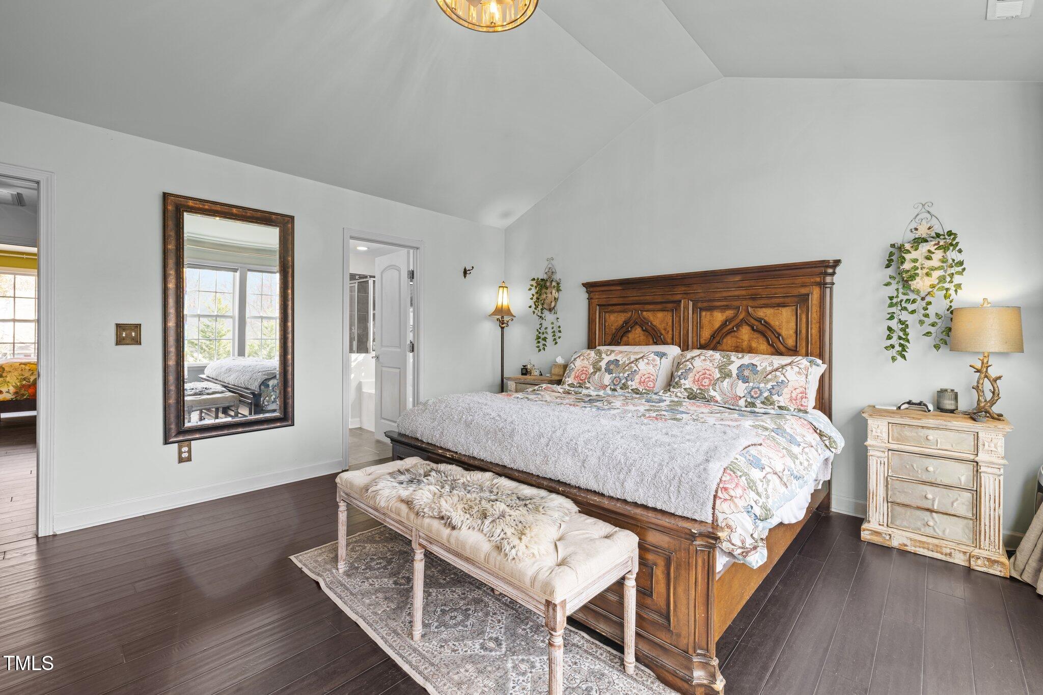 1404 Vanguard Place