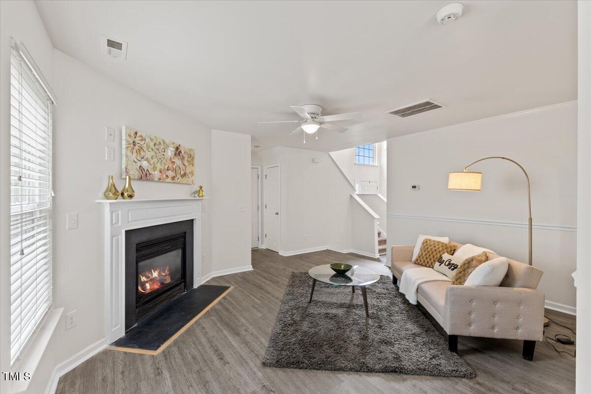 315 Inkster Cove