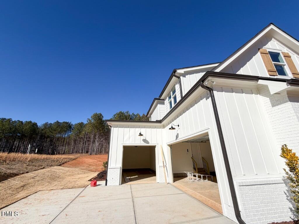 95 Spanish Oak Drive