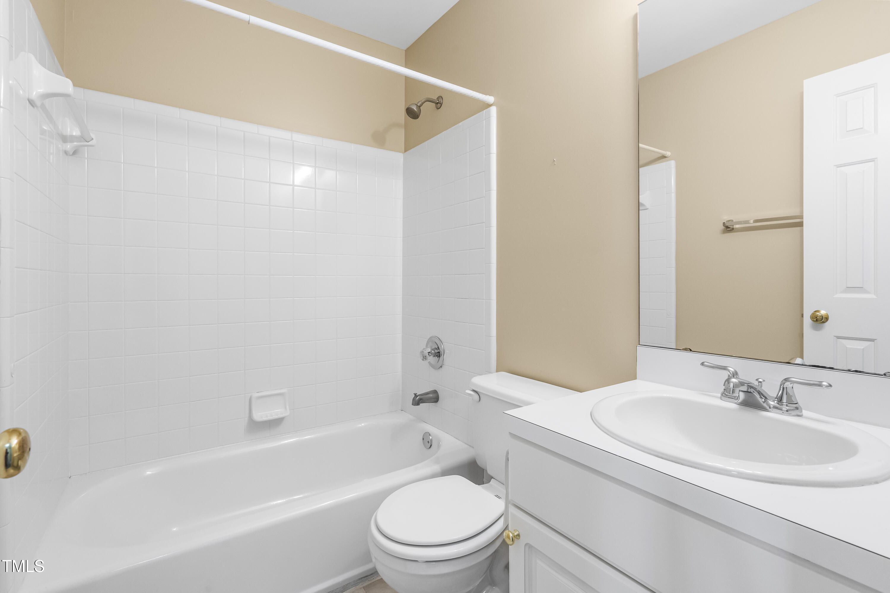 8310 Hempshire Place # 106