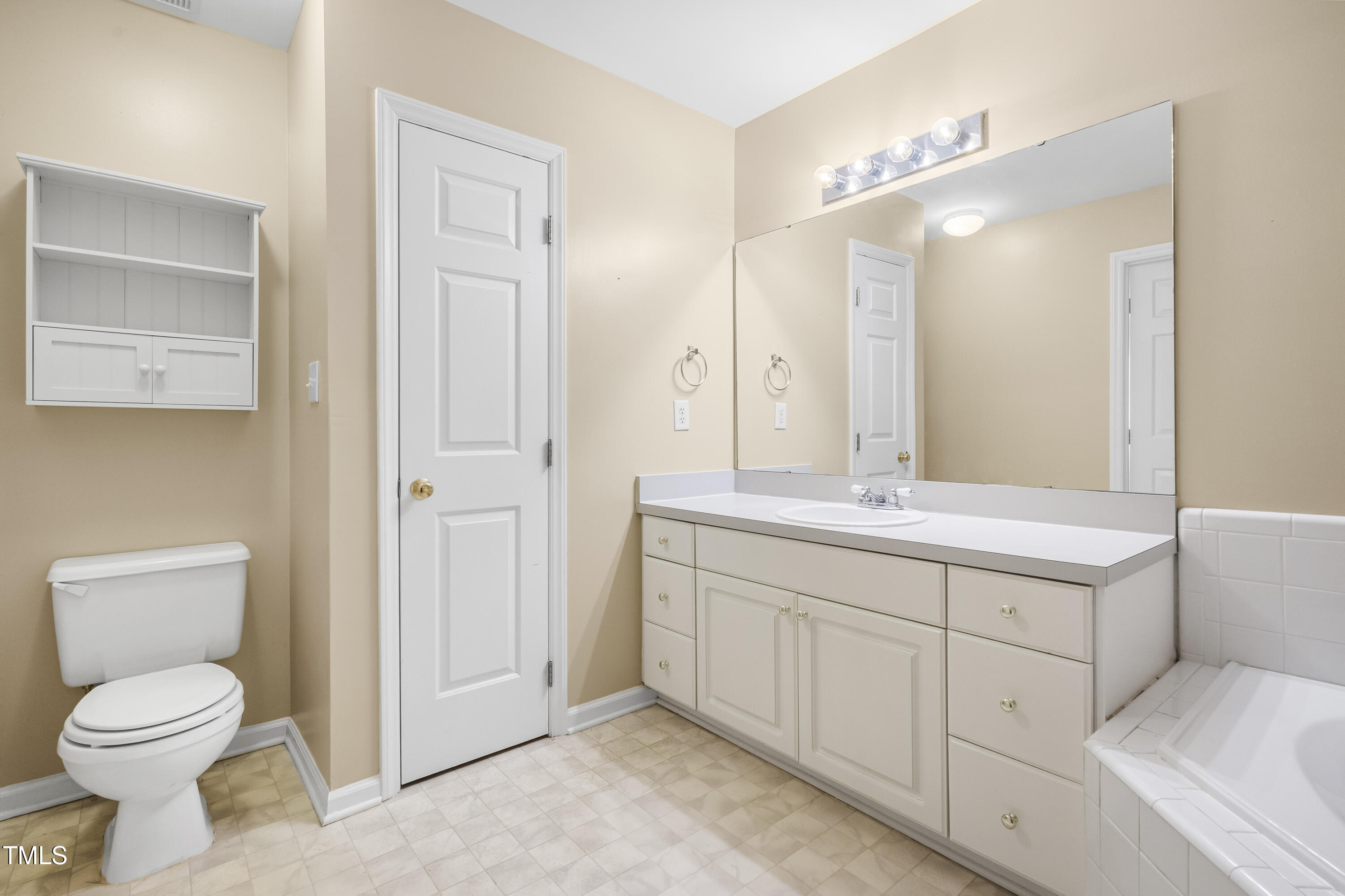 8310 Hempshire Place # 106
