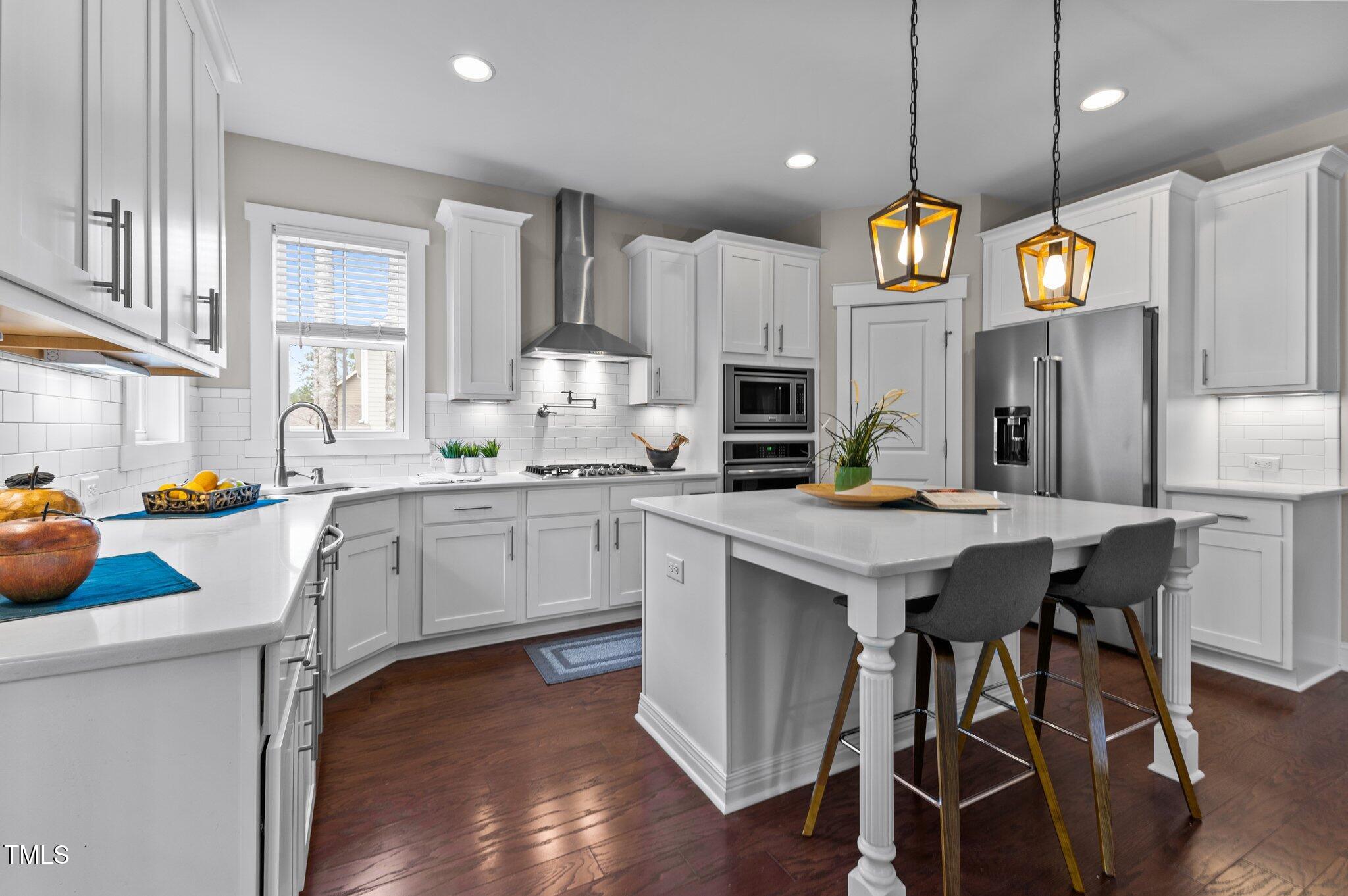 8816 Knights Union Way
