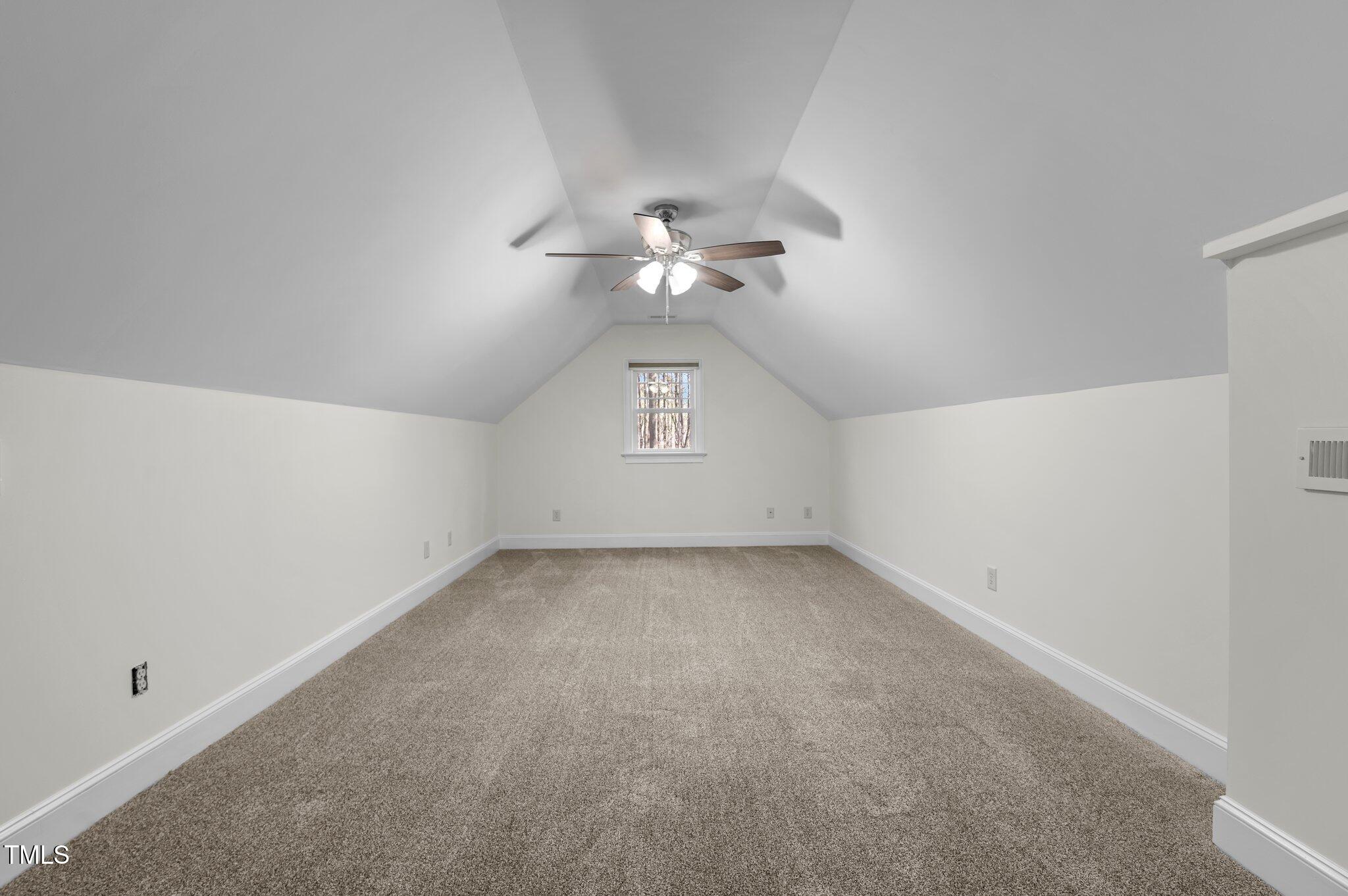 1196 Smith Creek Way