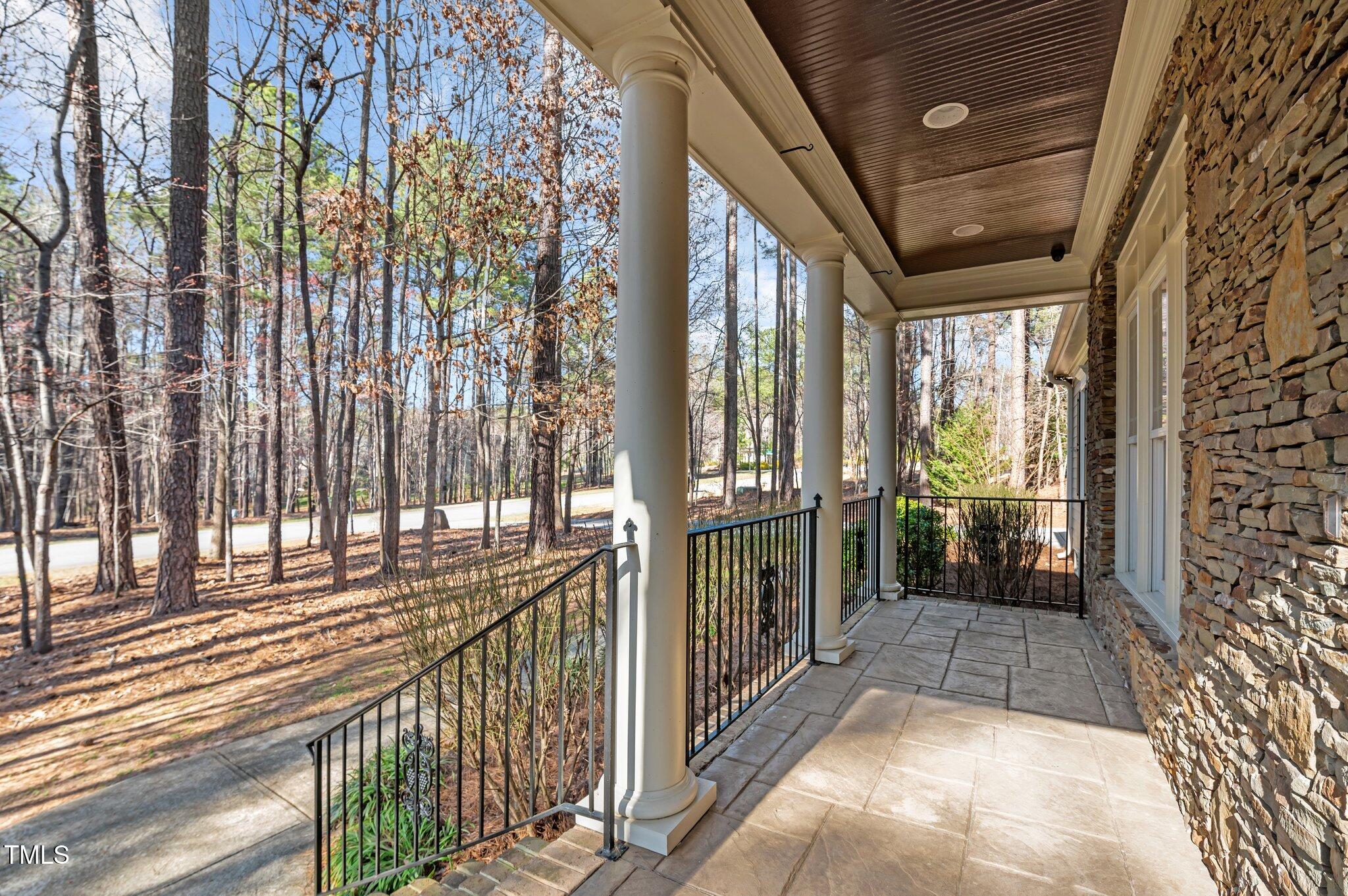 1196 Smith Creek Way
