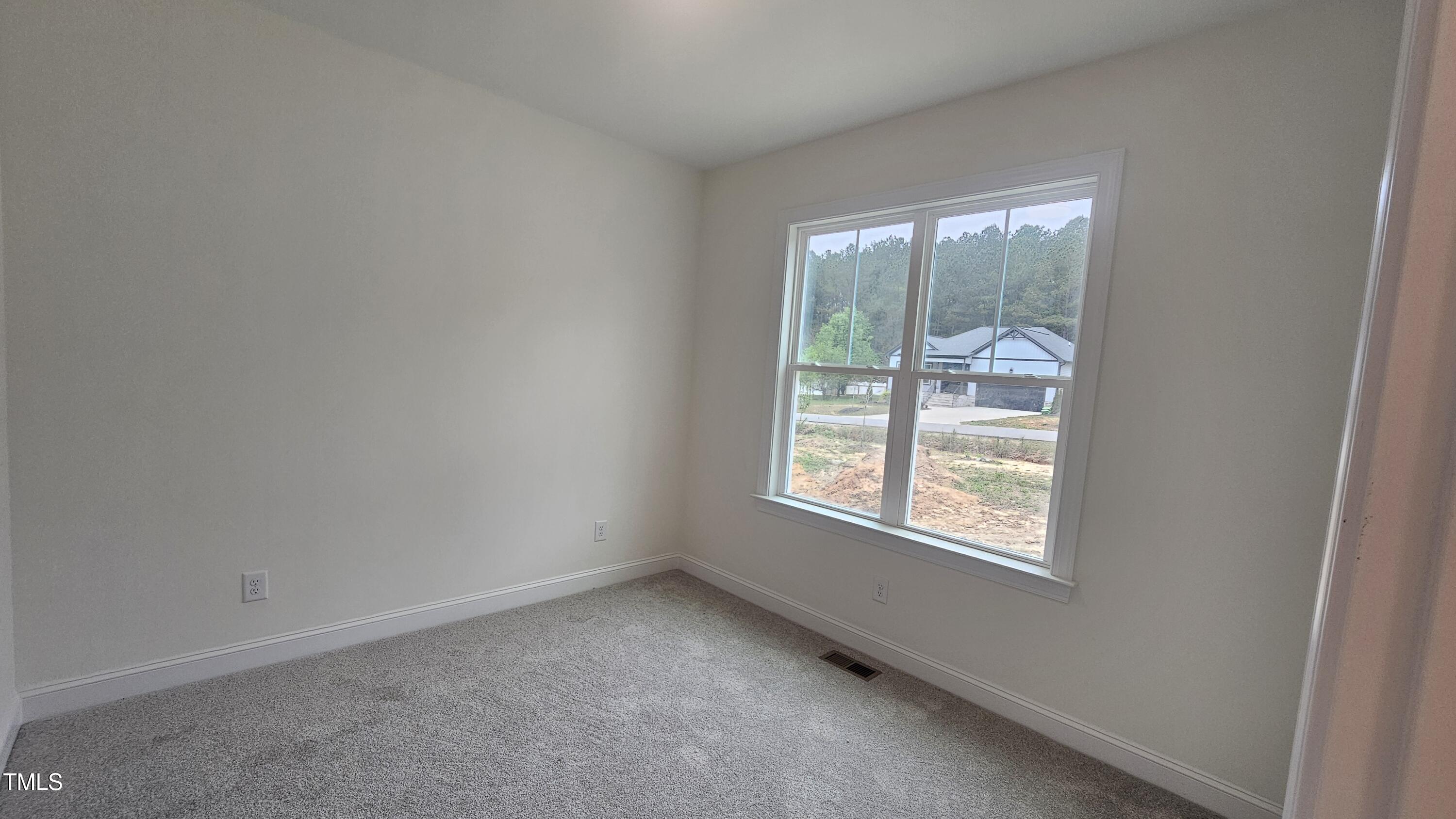 105 Leisure Lane
