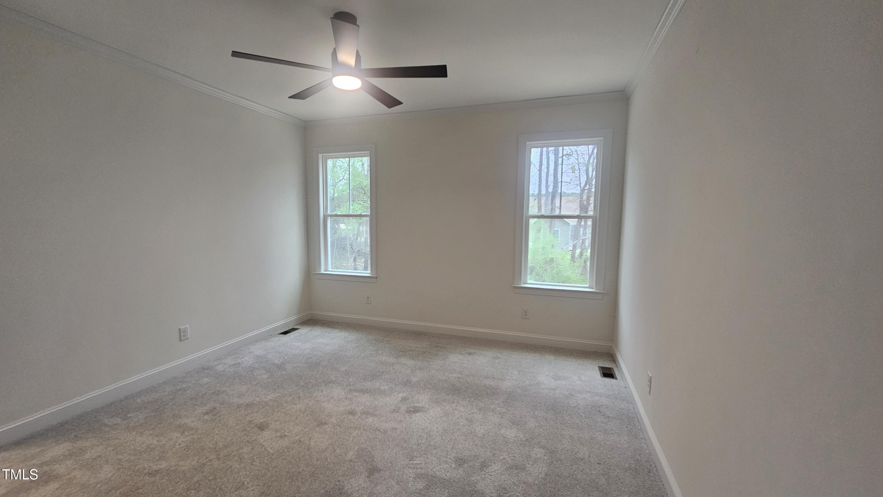 105 Leisure Lane