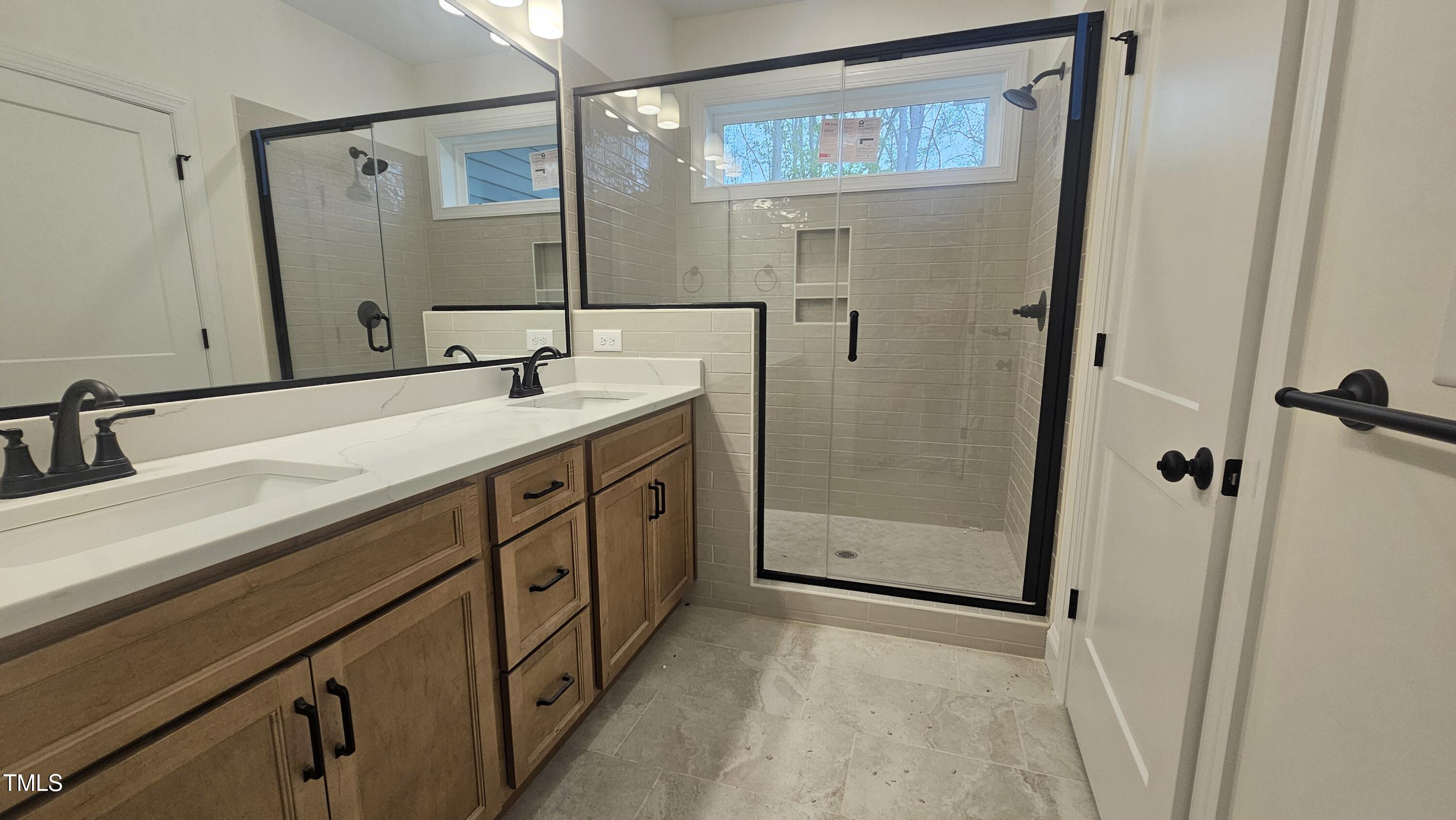 105 Leisure Lane