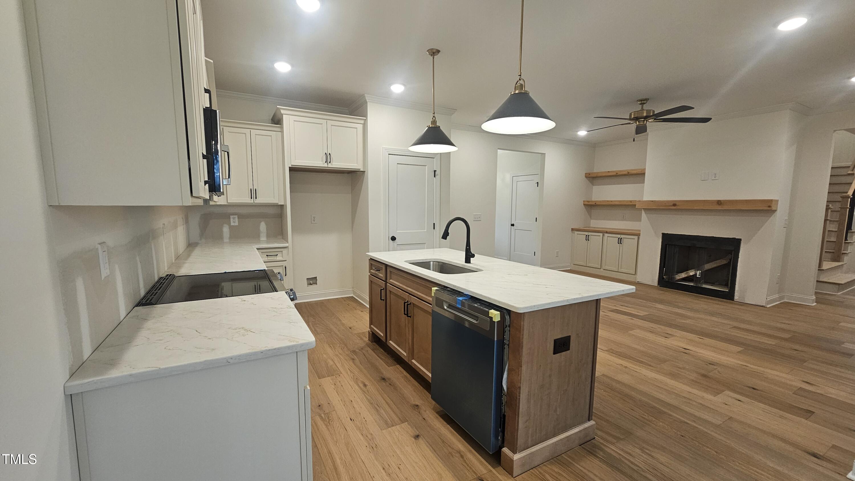 105 Leisure Lane