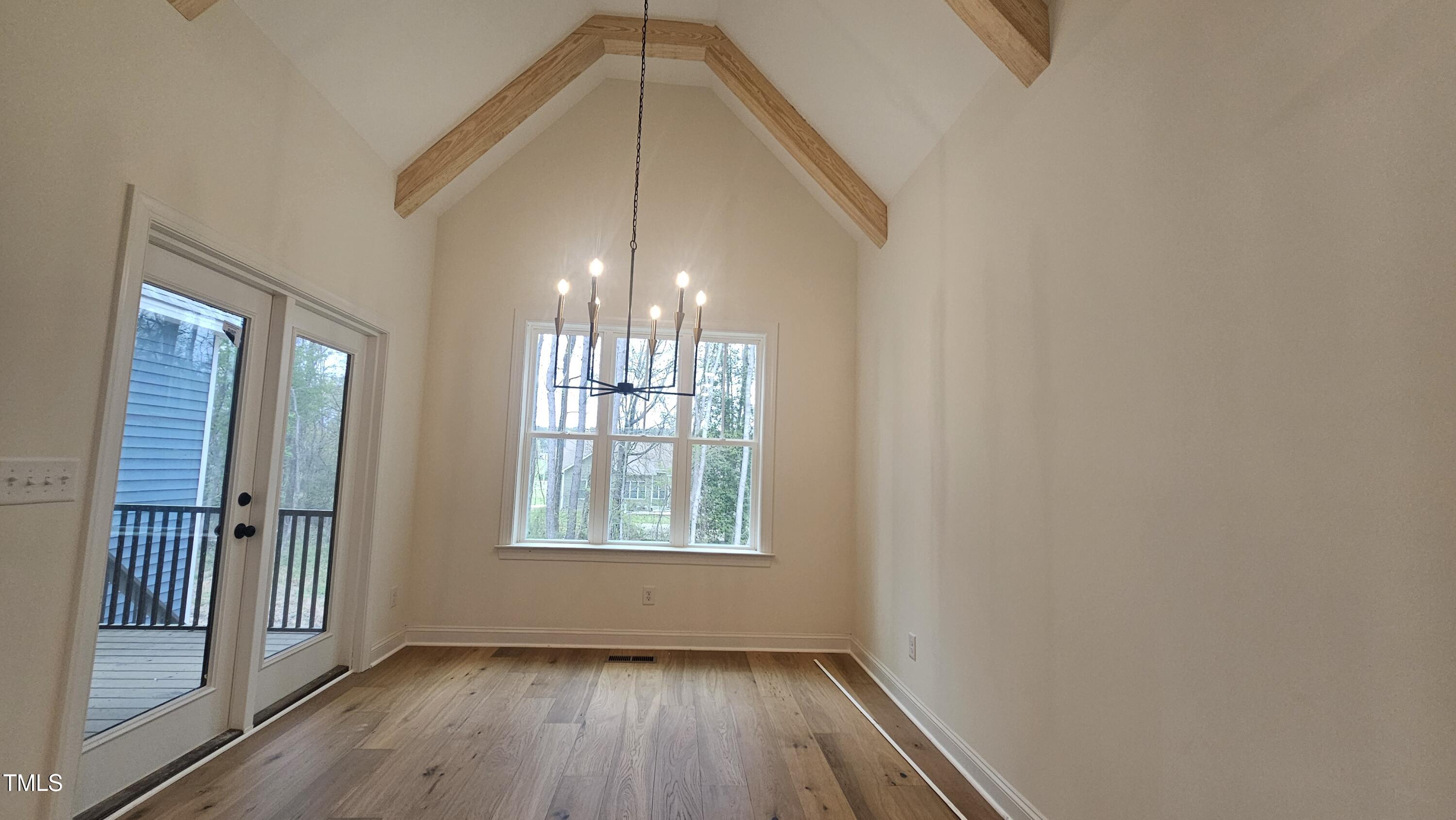 105 Leisure Lane