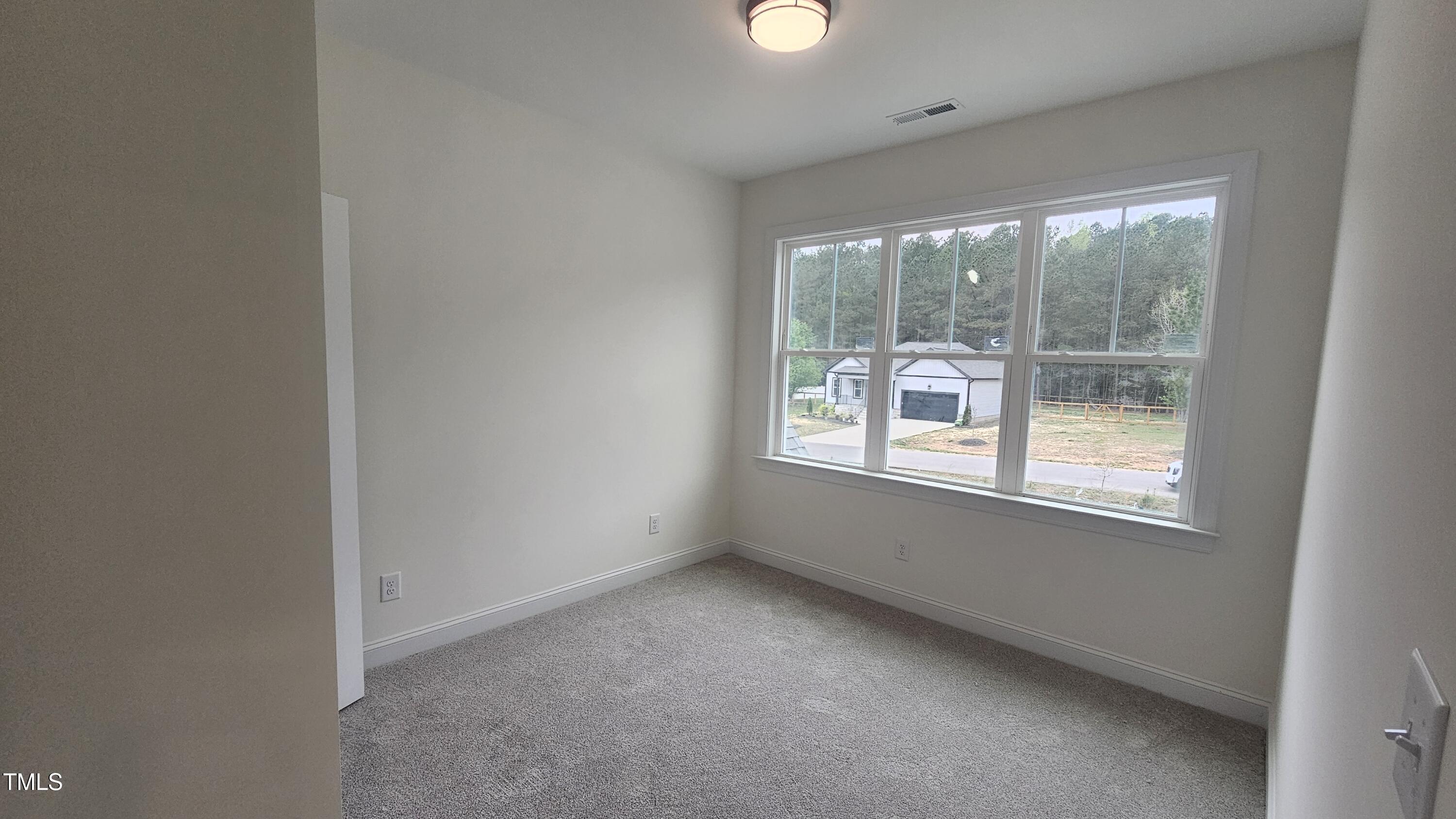 105 Leisure Lane