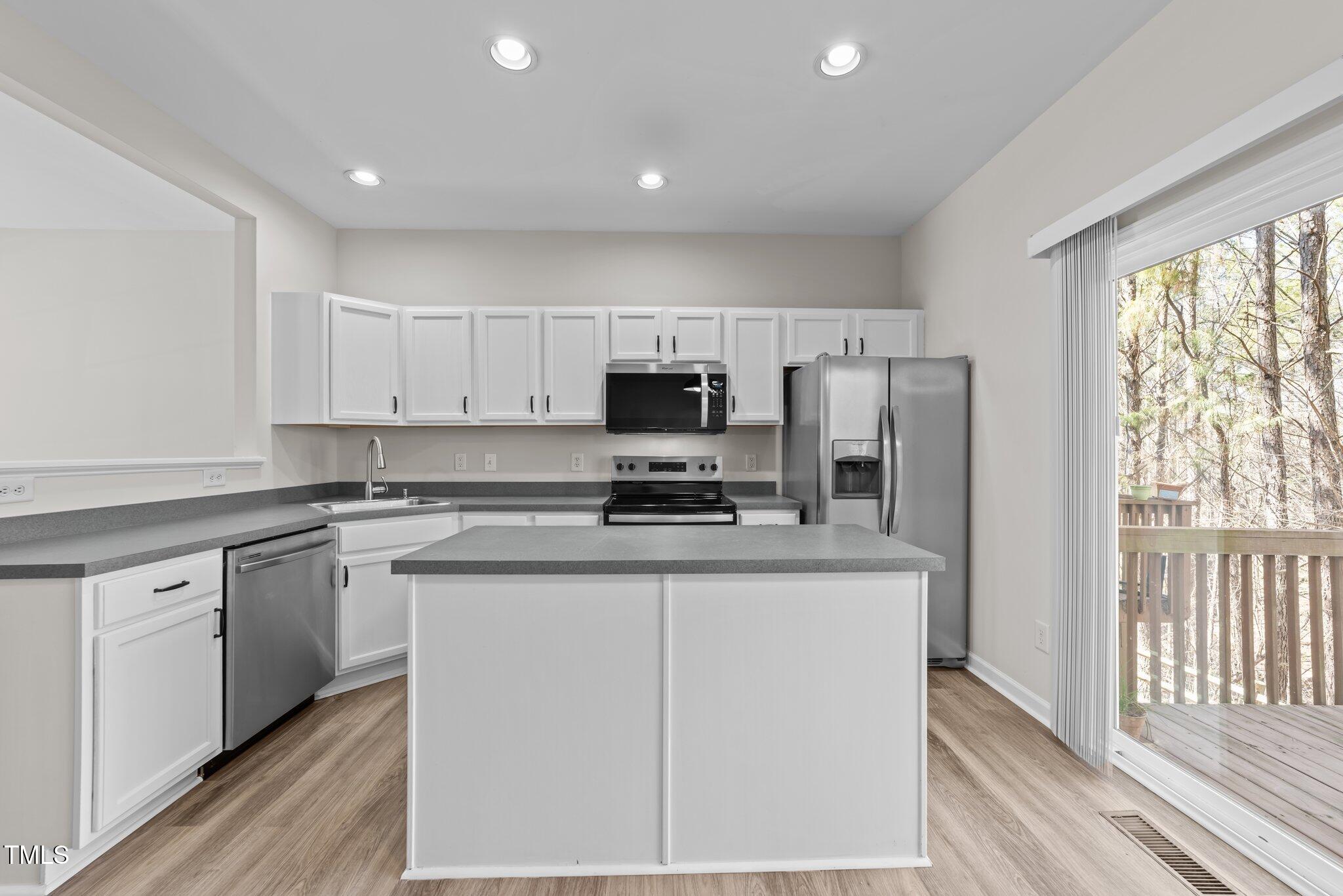 5421 Vista View Court