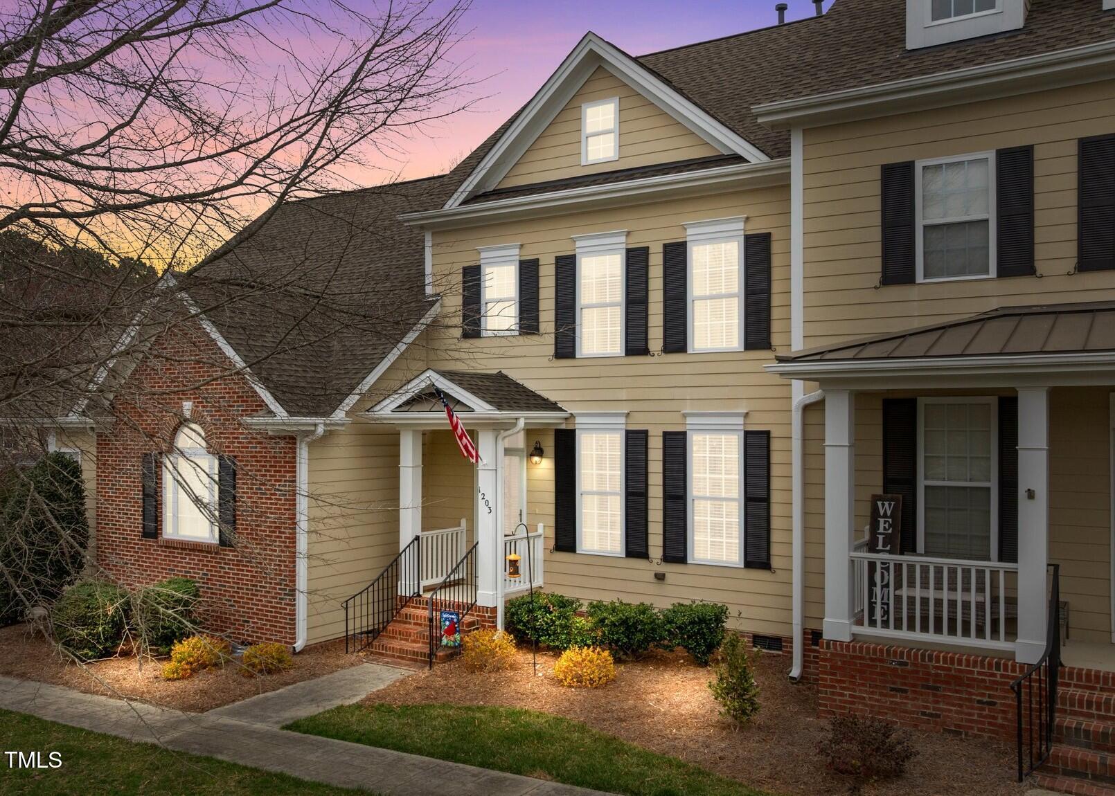 1203 Fairview Club Drive