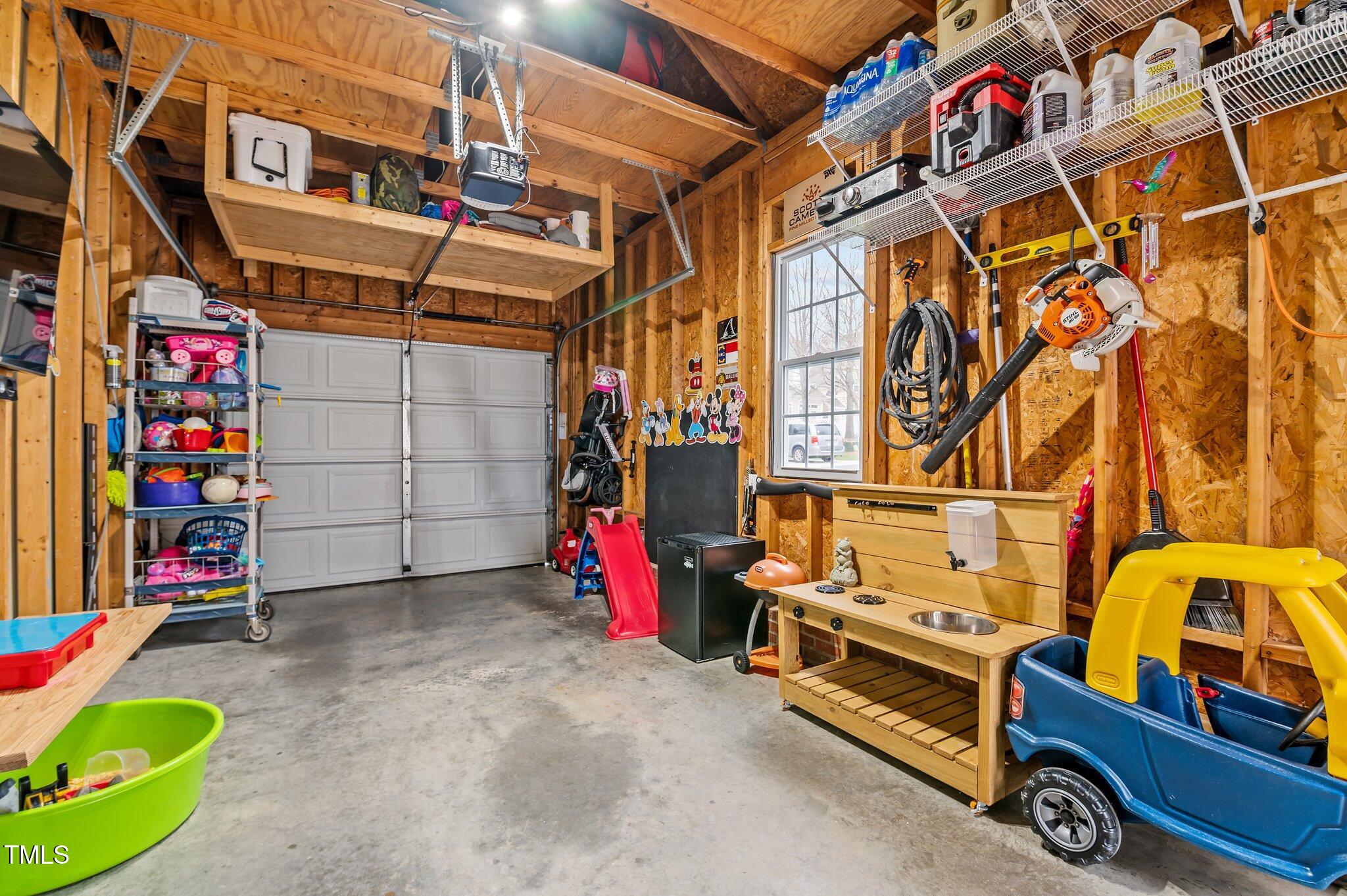 1203 Fairview Club Drive