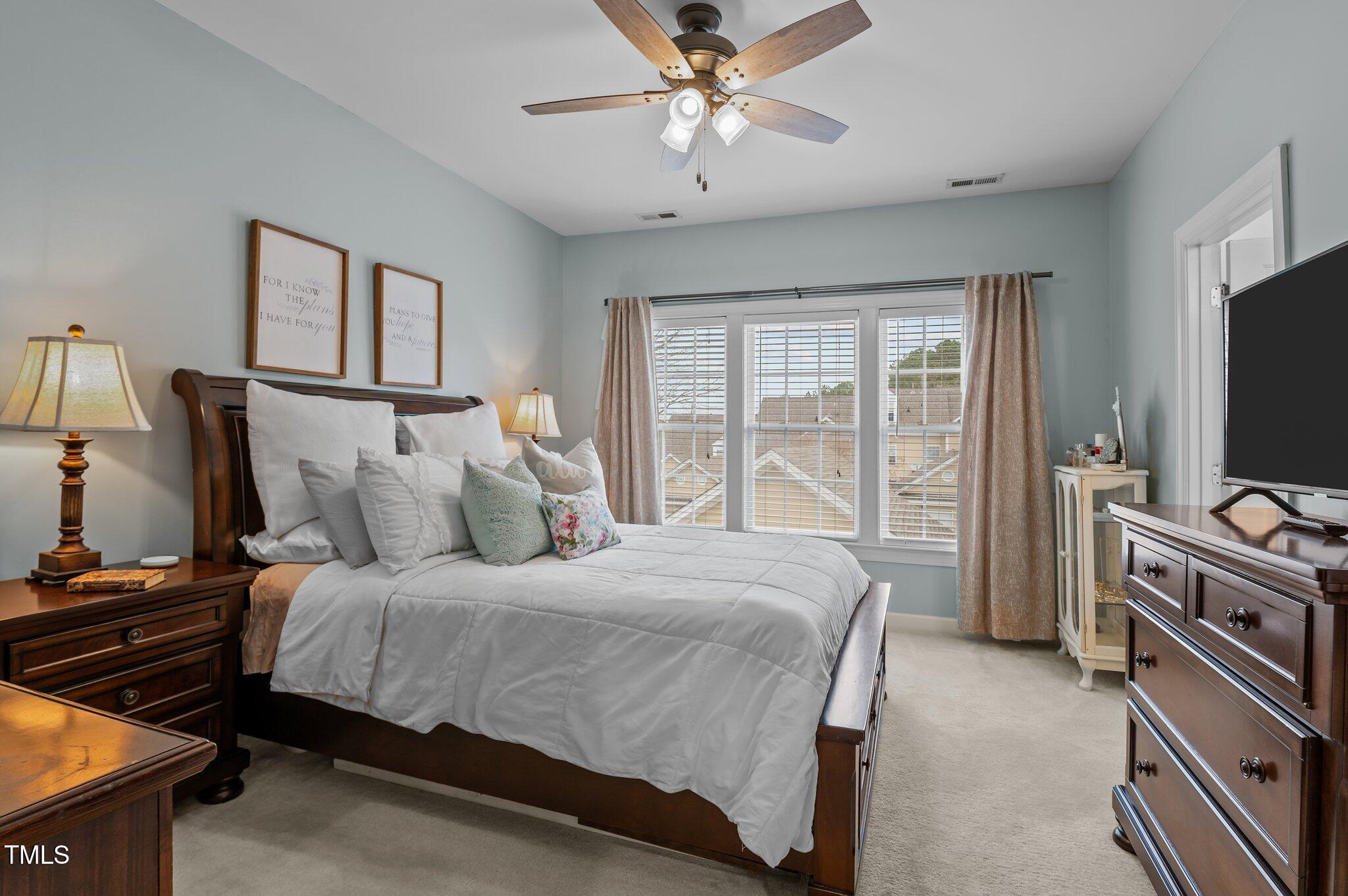 1203 Fairview Club Drive