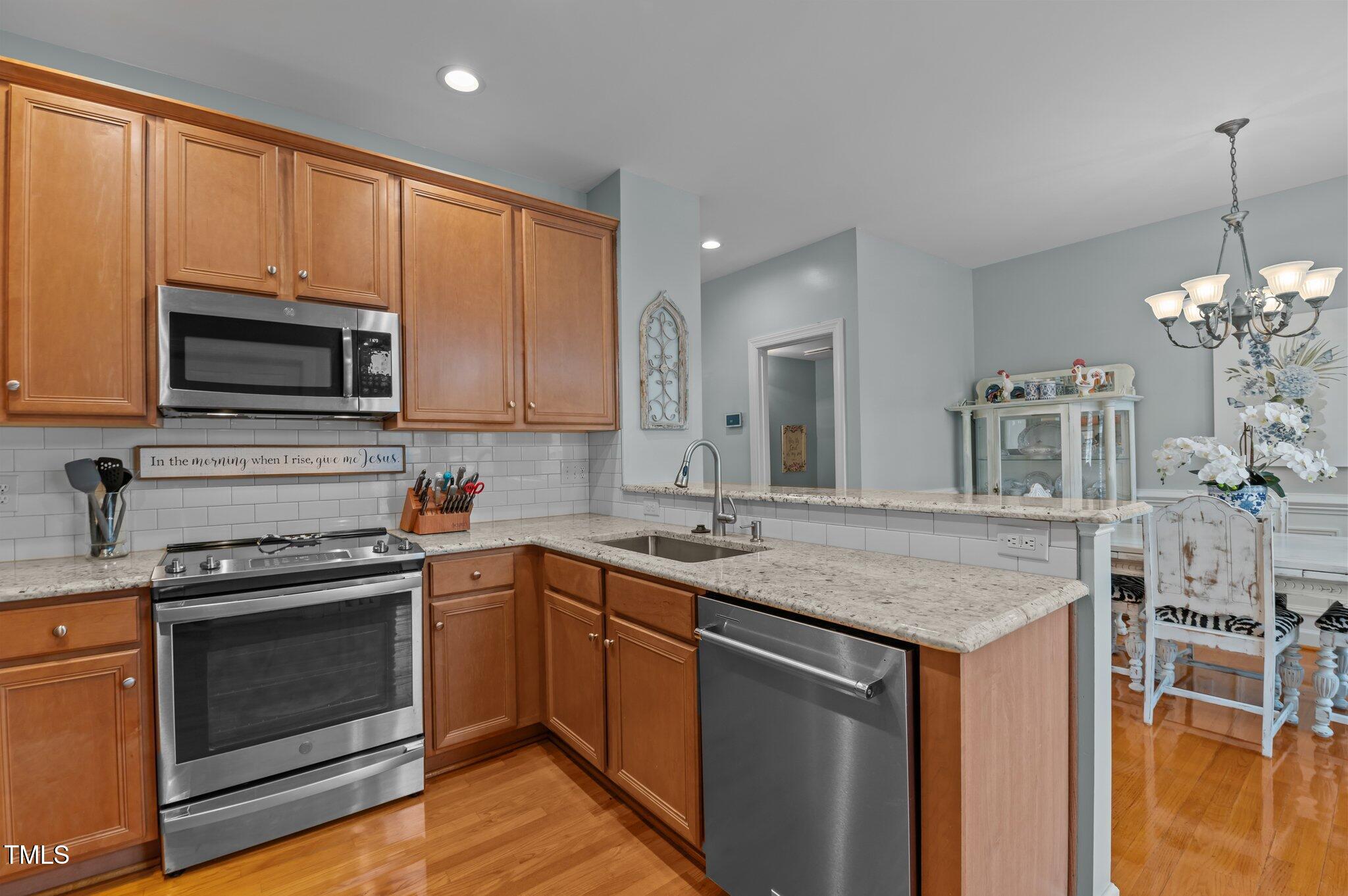 1203 Fairview Club Drive