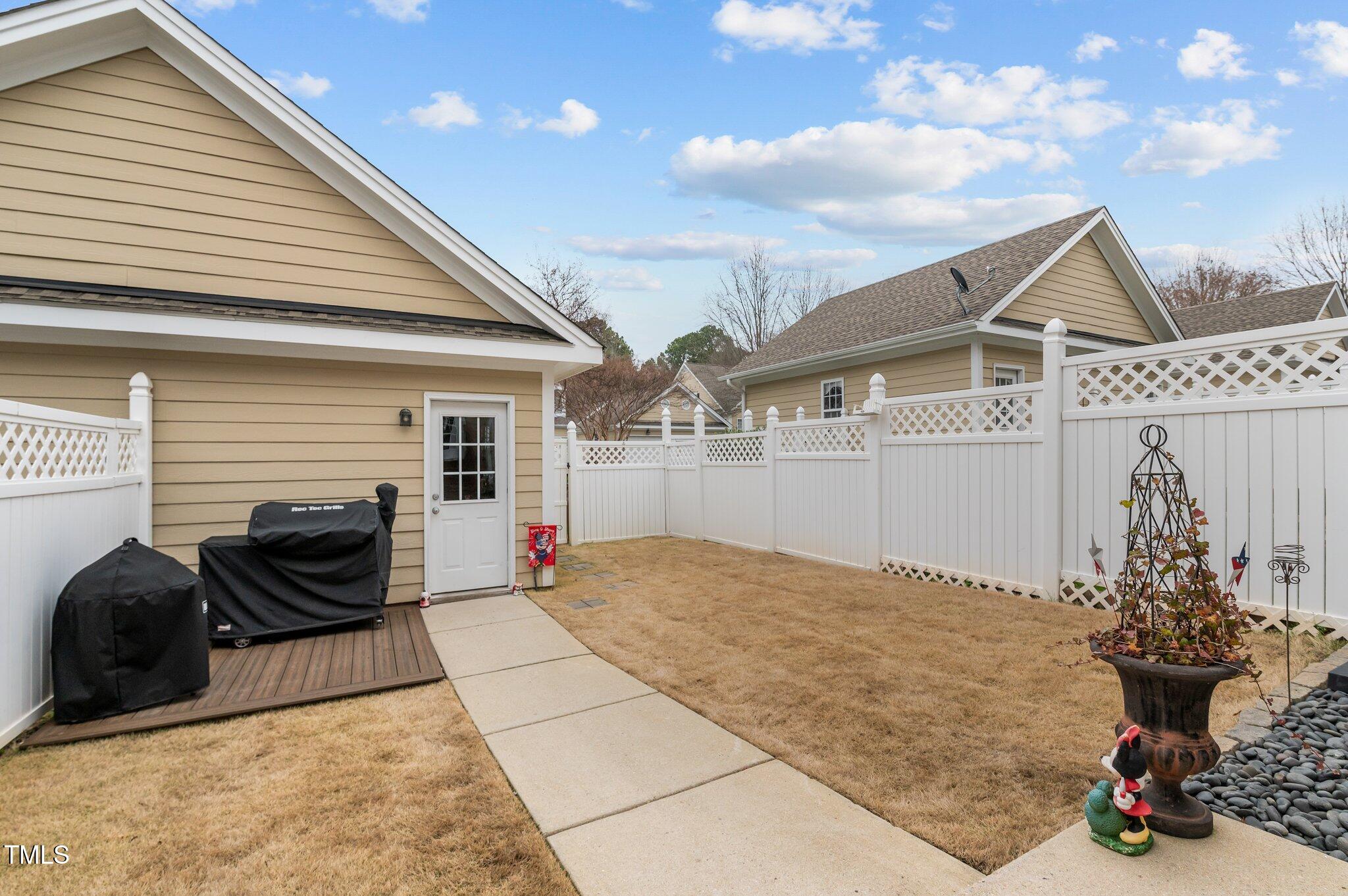 1203 Fairview Club Drive