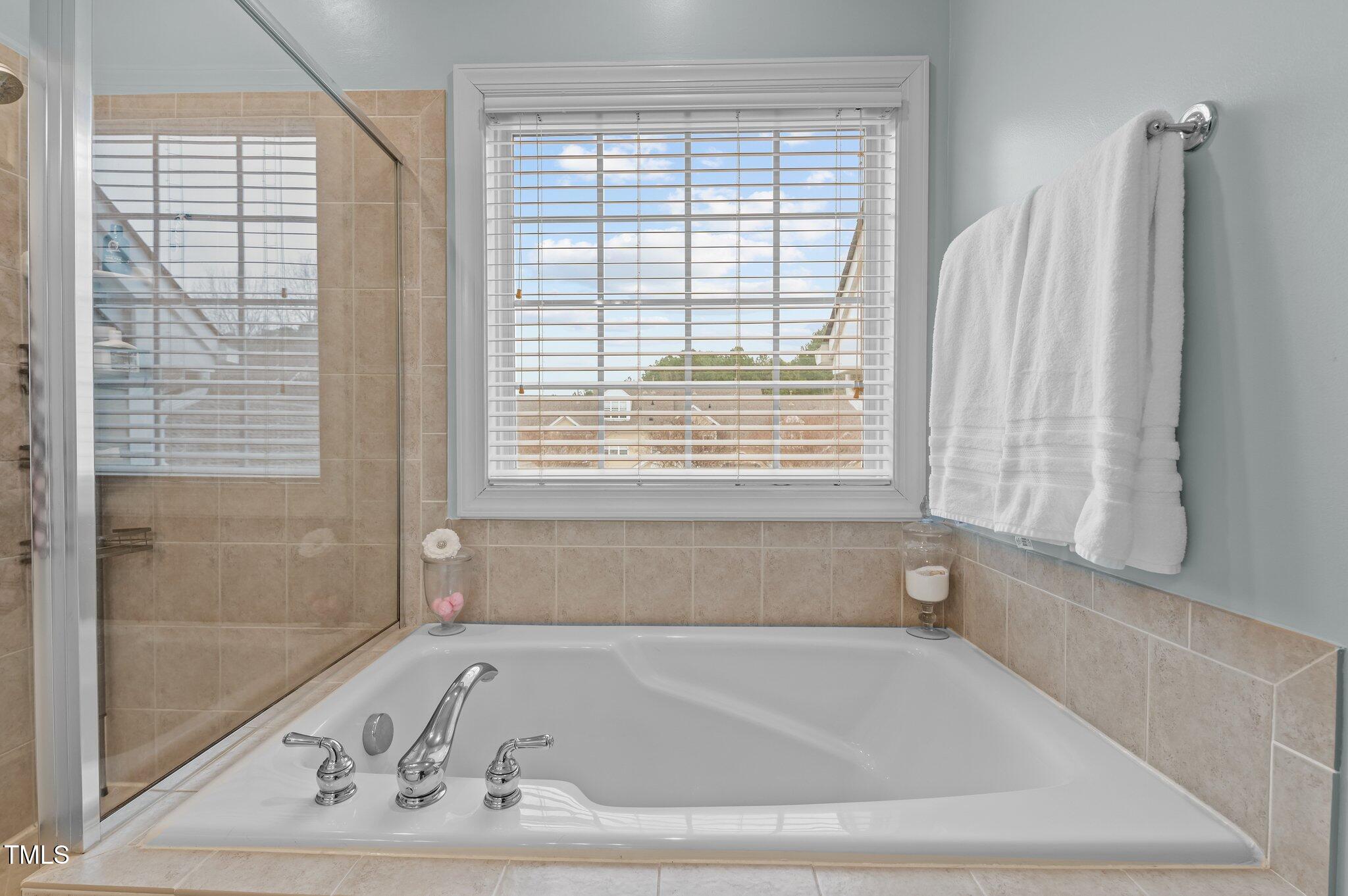 1203 Fairview Club Drive