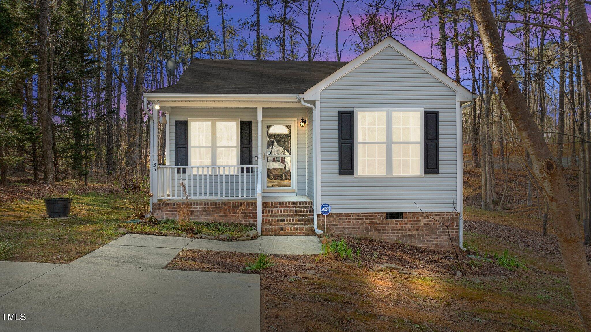 35 Eagle Stone Ridge