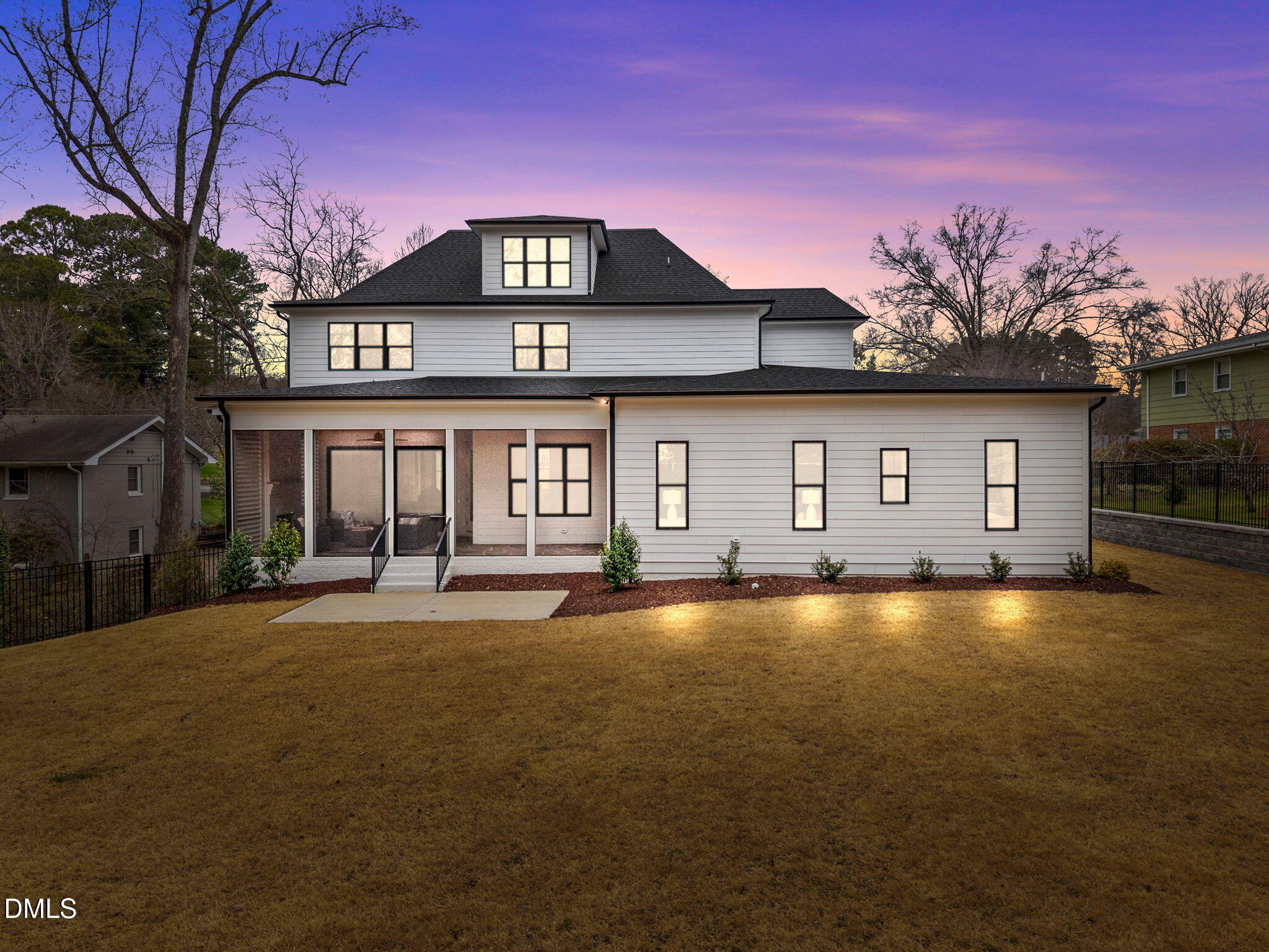 1318 Ivy Lane