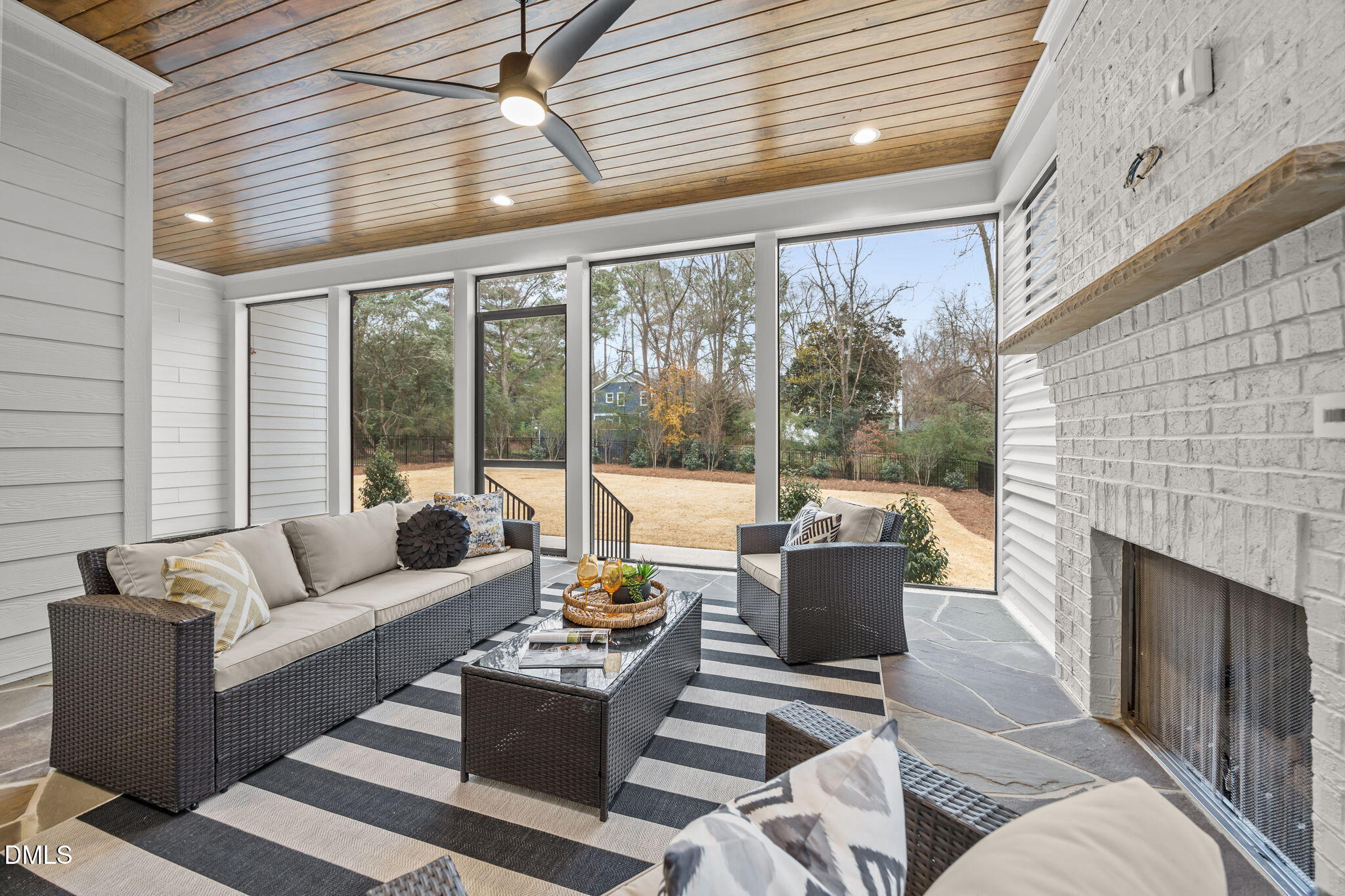 1318 Ivy Lane